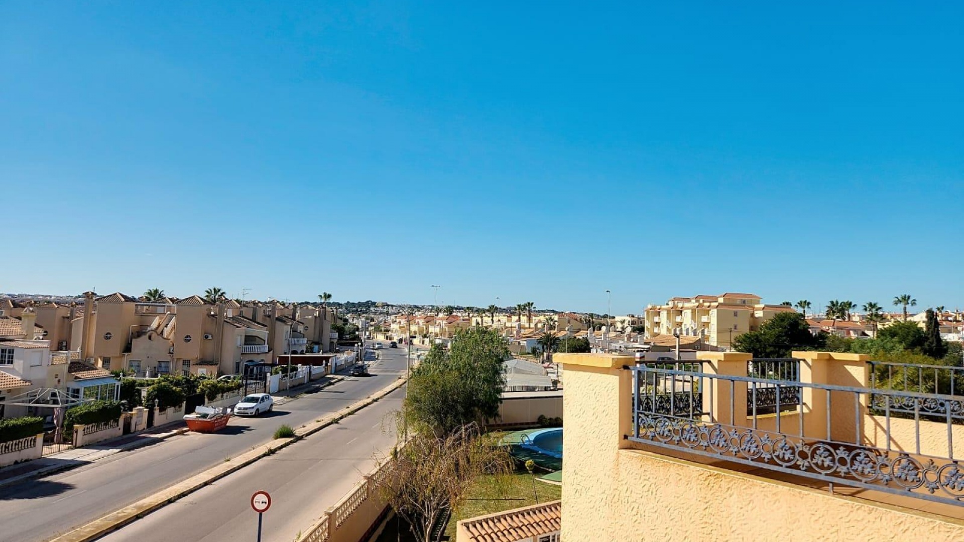 Resale - Villa - Orihuela Costa - La Zenia- Orihuela costa