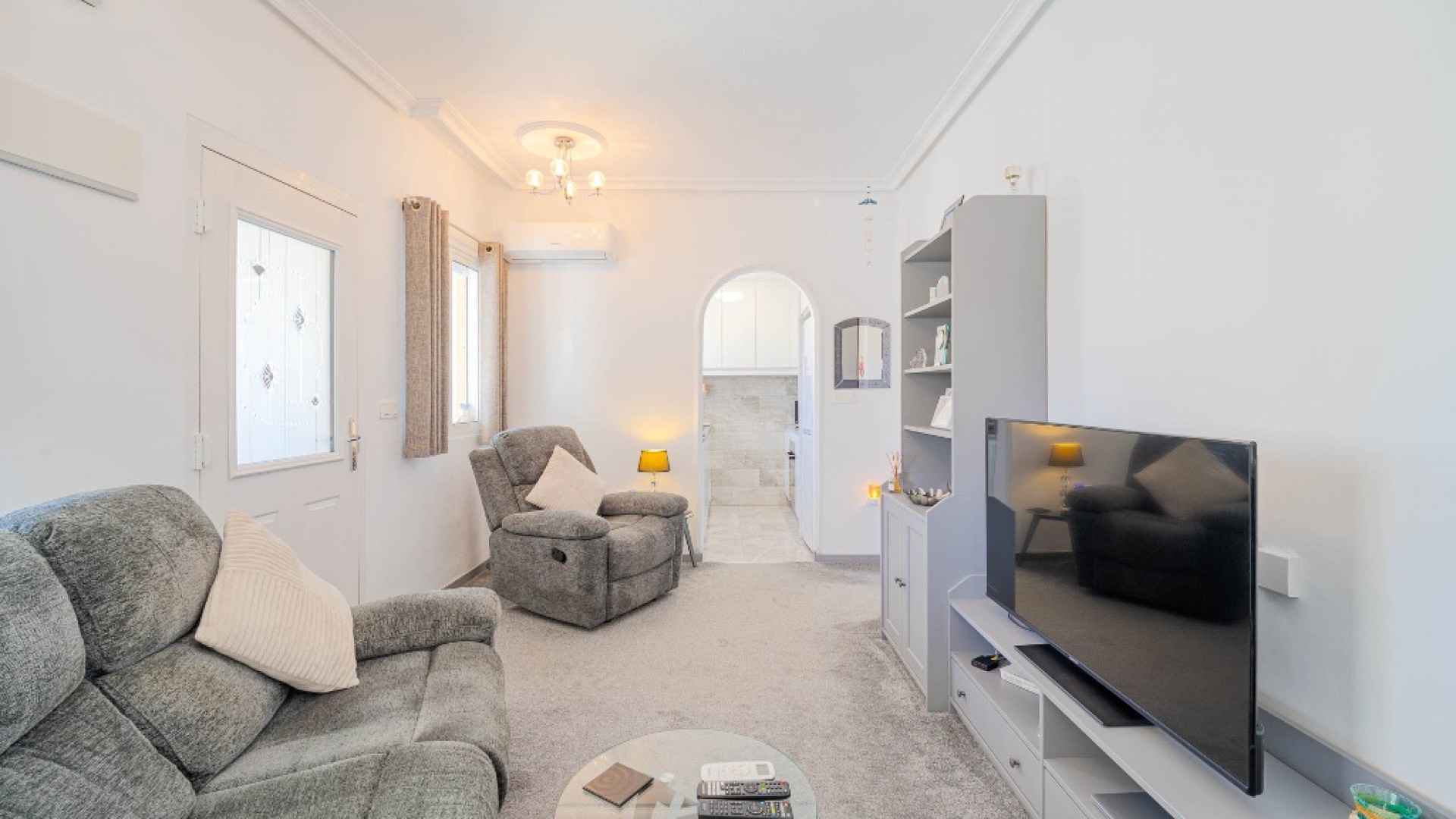 Resale - Villa - Orihuela Costa - Los Altos