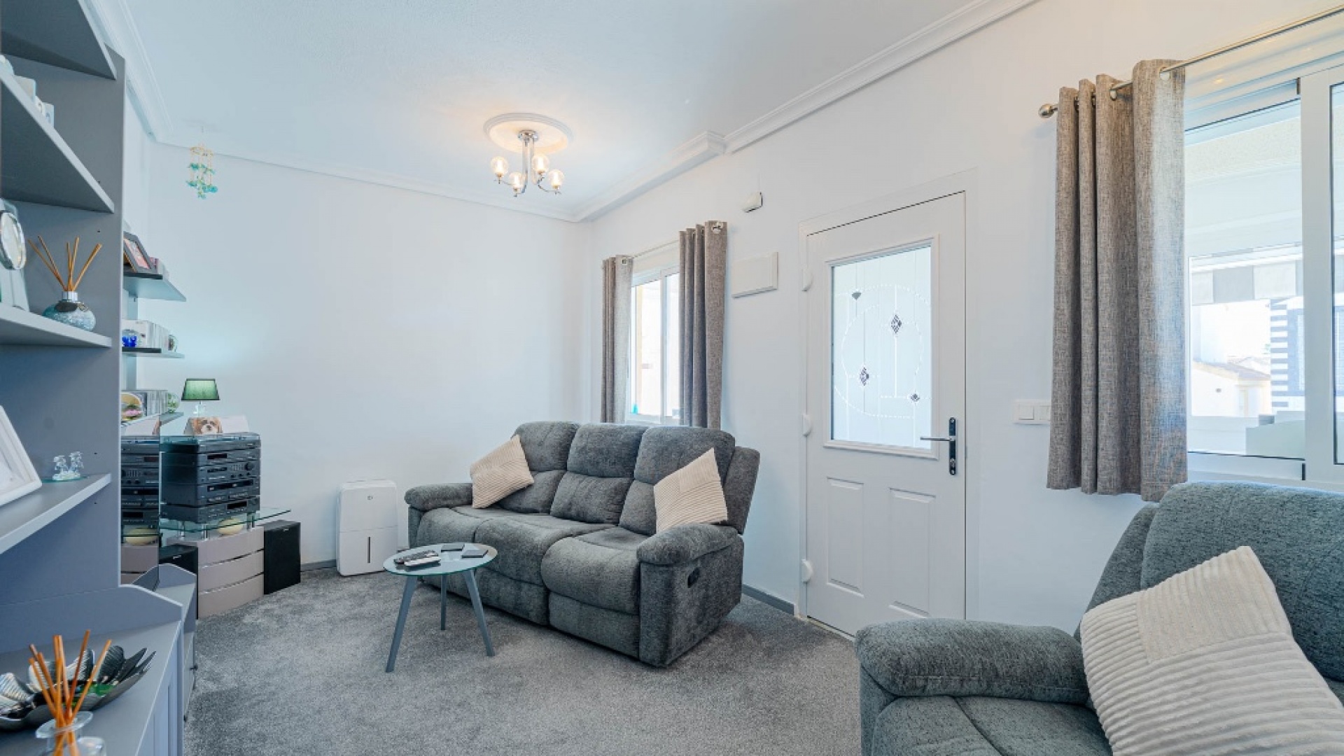 Resale - Villa - Orihuela Costa - Los Altos