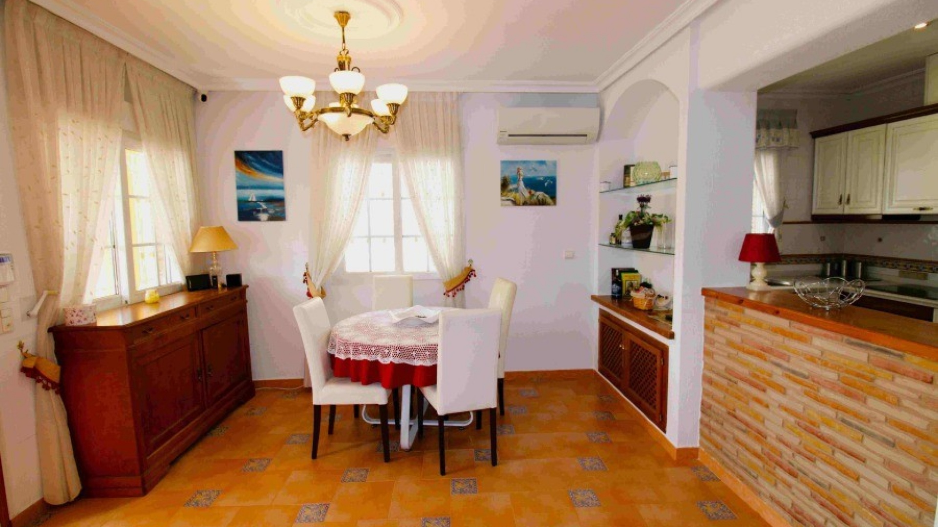 Resale - Villa - Orihuela Costa - Los Dolses