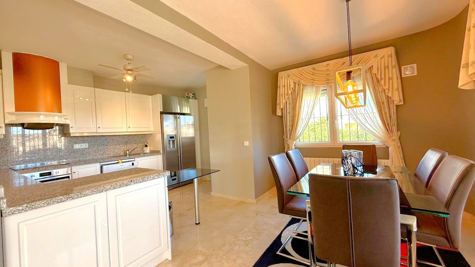 Resale - Villa - Orihuela Costa - Los Dolses