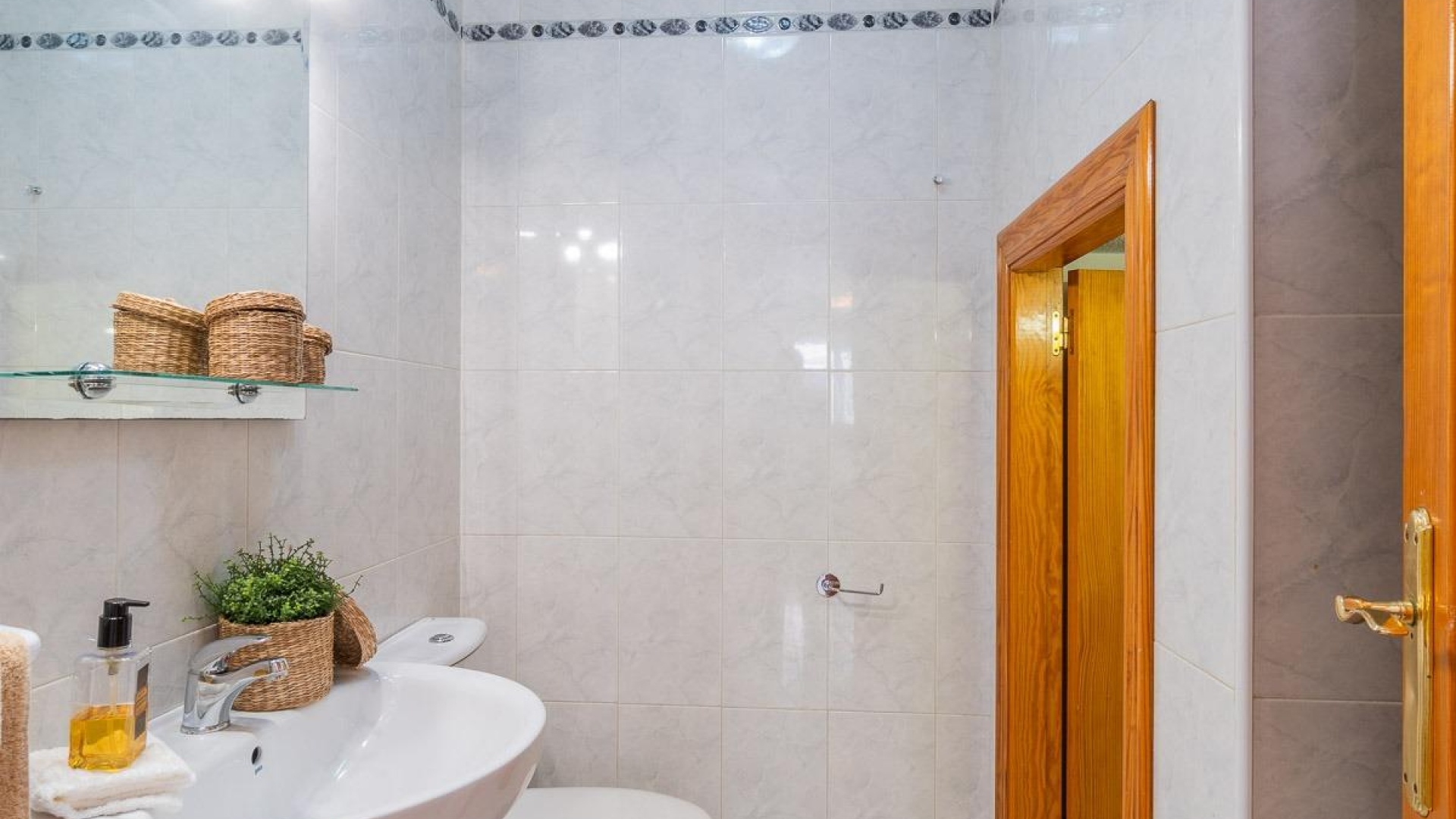 Resale - Villa - Orihuela Costa - Playa Flamenca