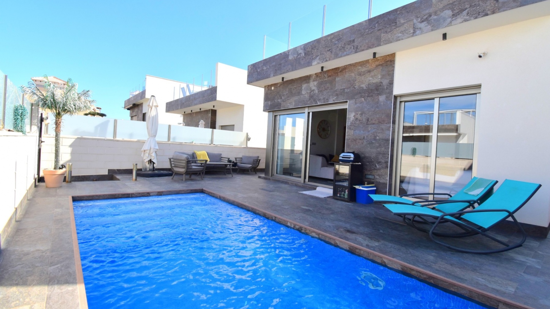 Resale - Villa - Orihuela Costa - Villamartin