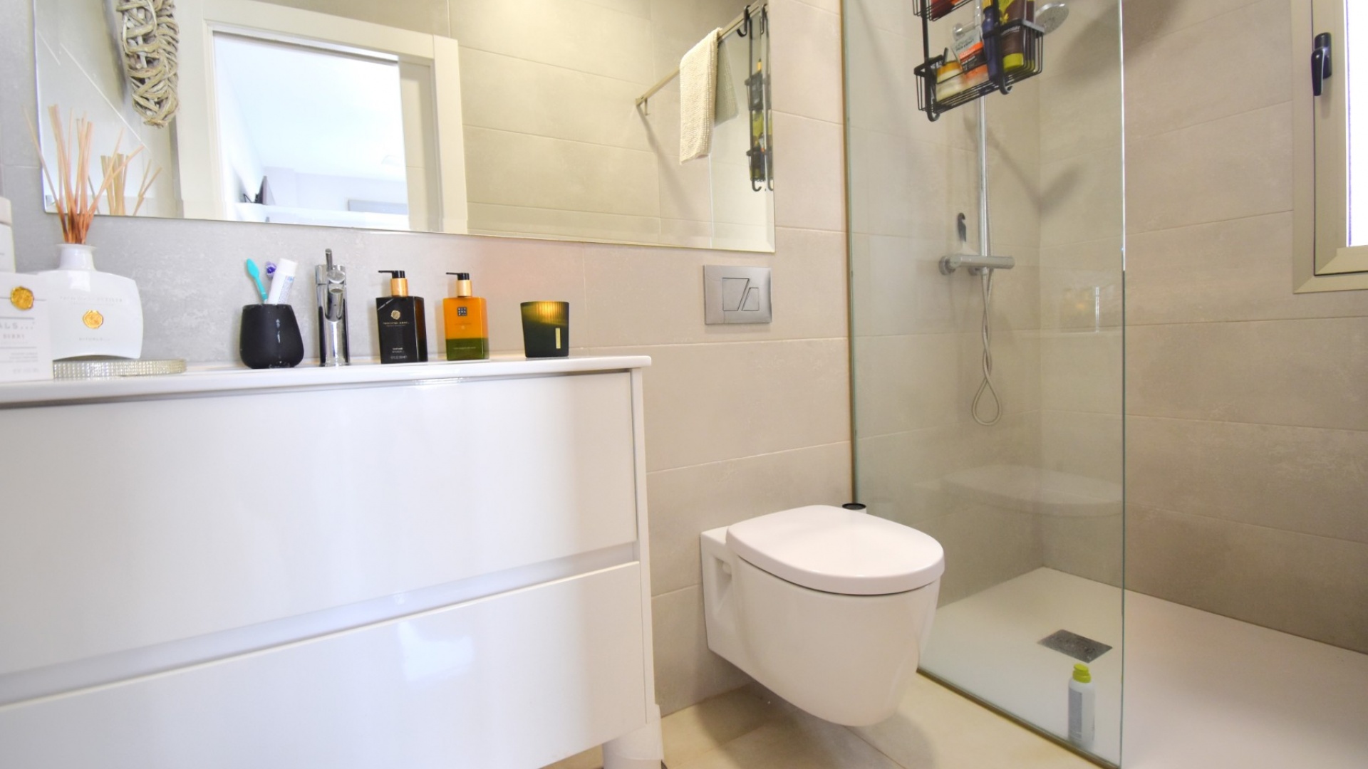 Resale - Villa - Orihuela Costa - Villamartin