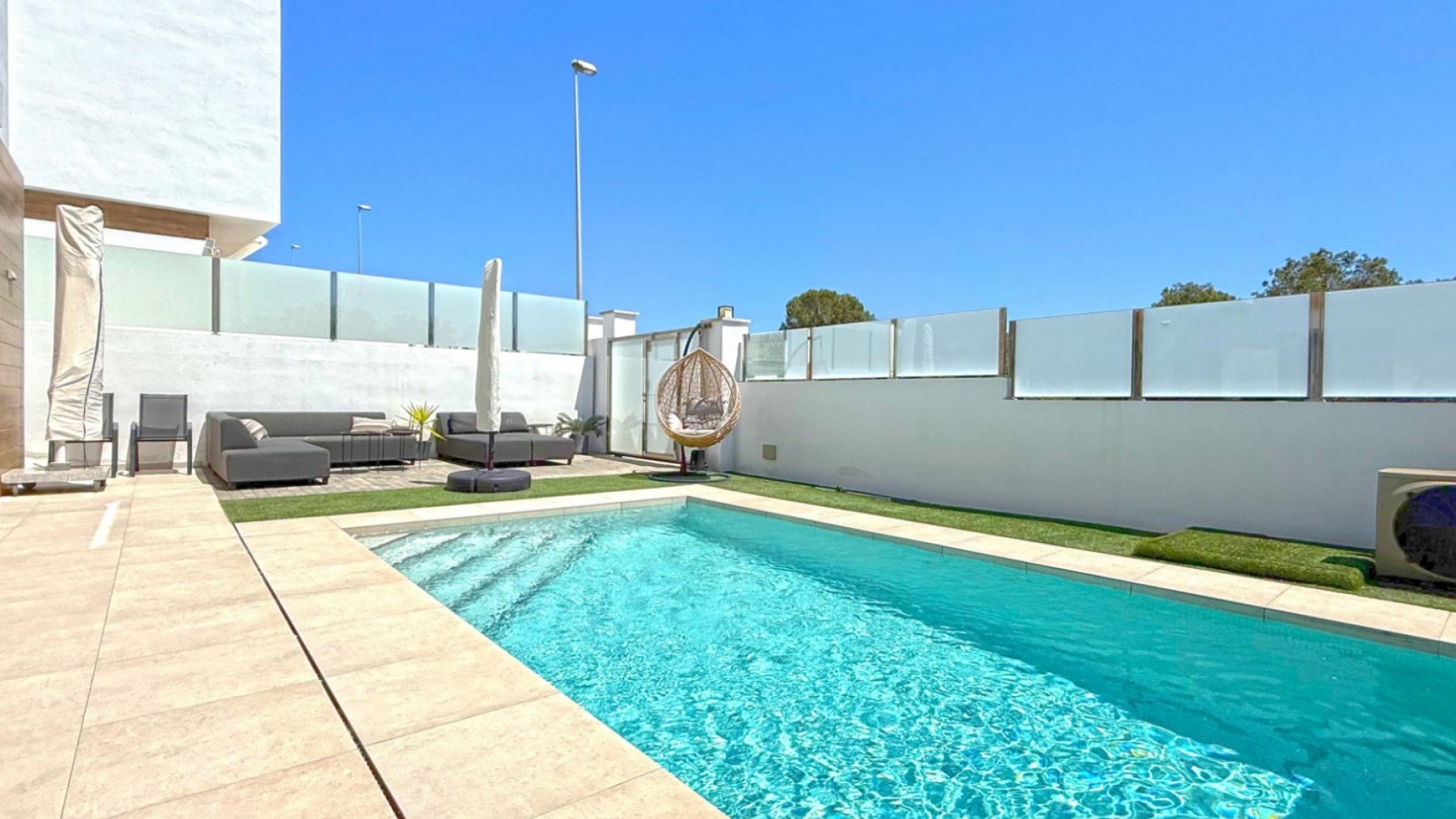 Resale - Villa - Orihuela Costa - Villamartin