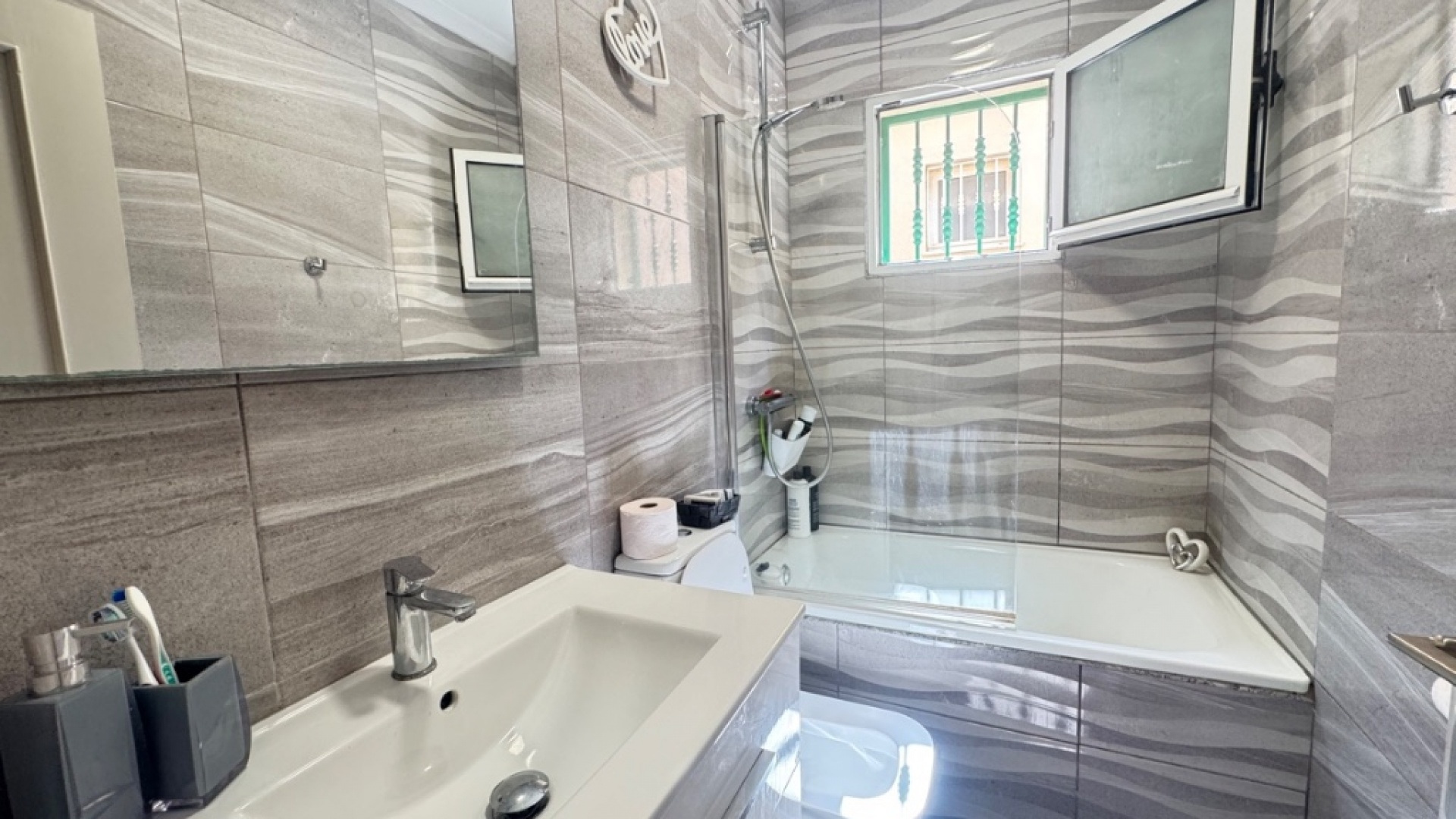 Resale - Villa - Orihuela Costa - Villamartin