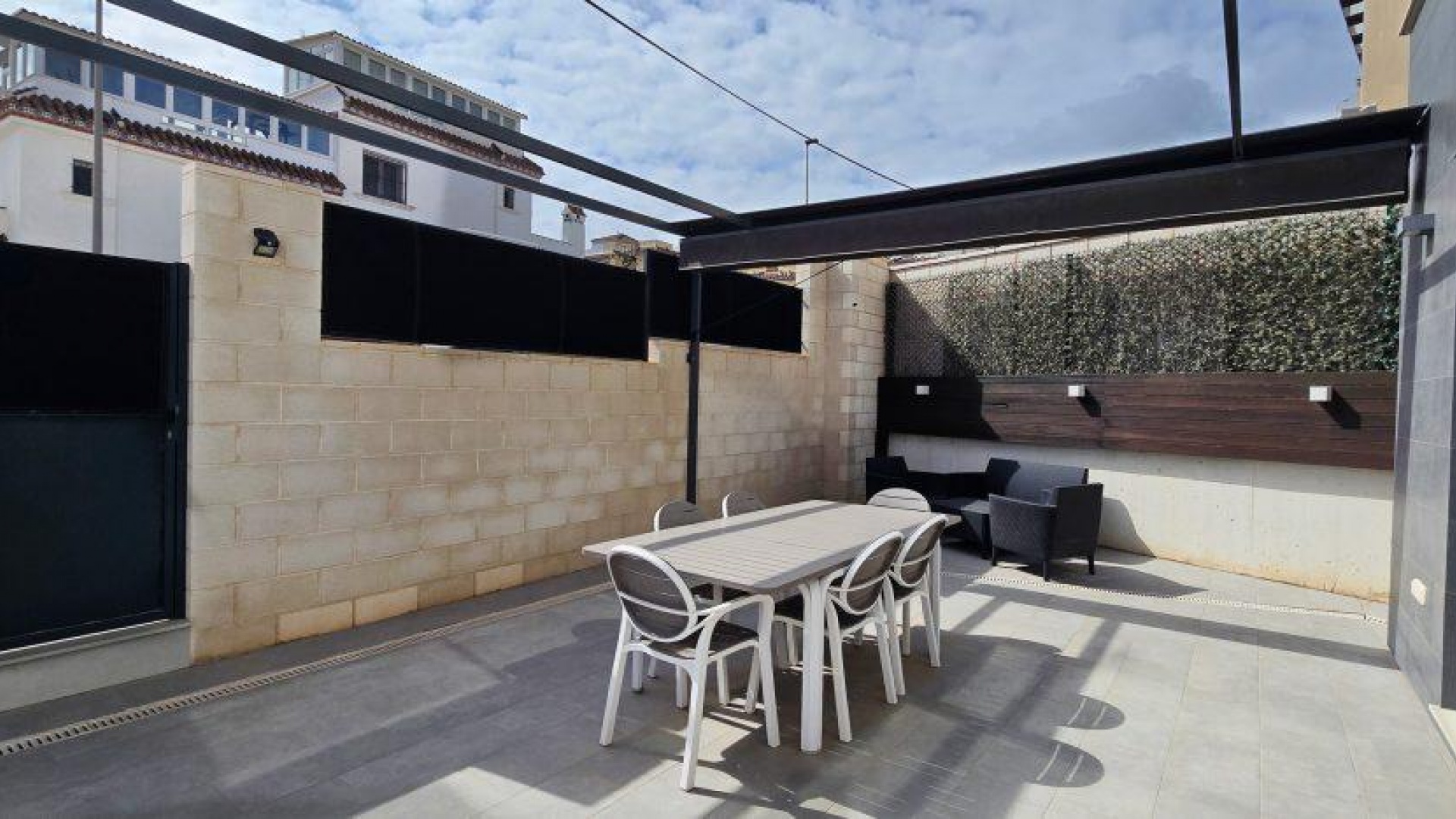 Resale - Villa - Orihuela Costa - Villamartin