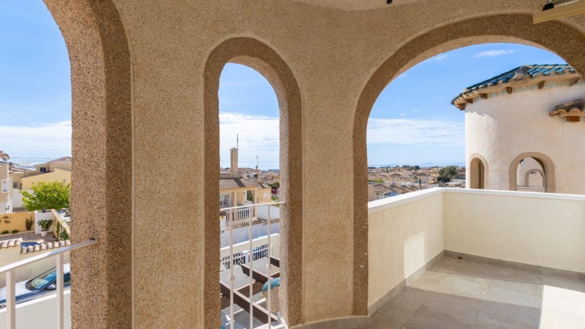 Resale - Villa - Orihuela Costa - Villamartin