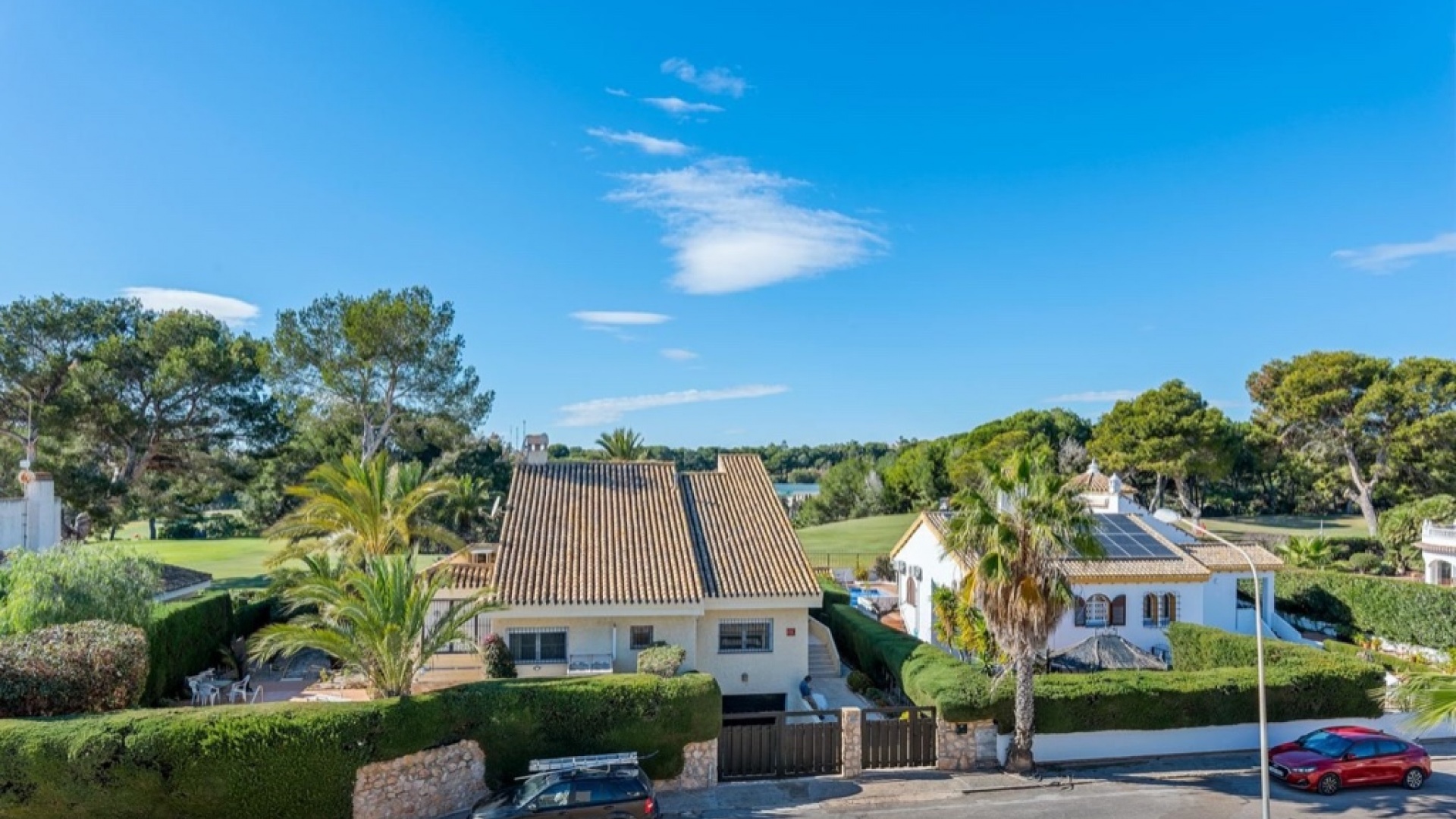 Resale - Villa - Orihuela Costa - Villamartin