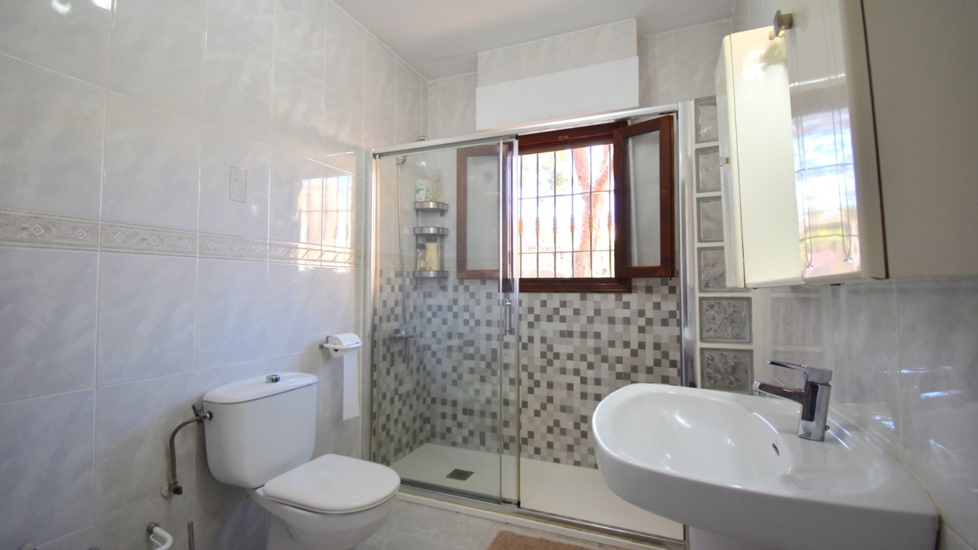 Resale - Villa - Orihuela Costa - Villamartin