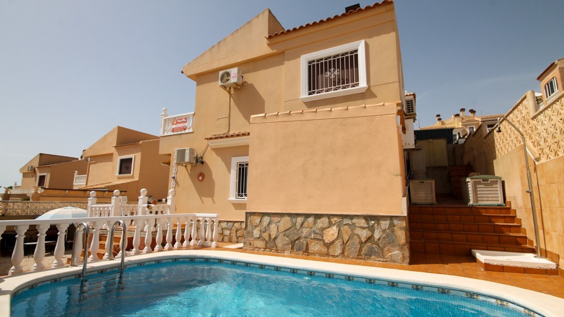 Resale - Villa - Orihuela Costa