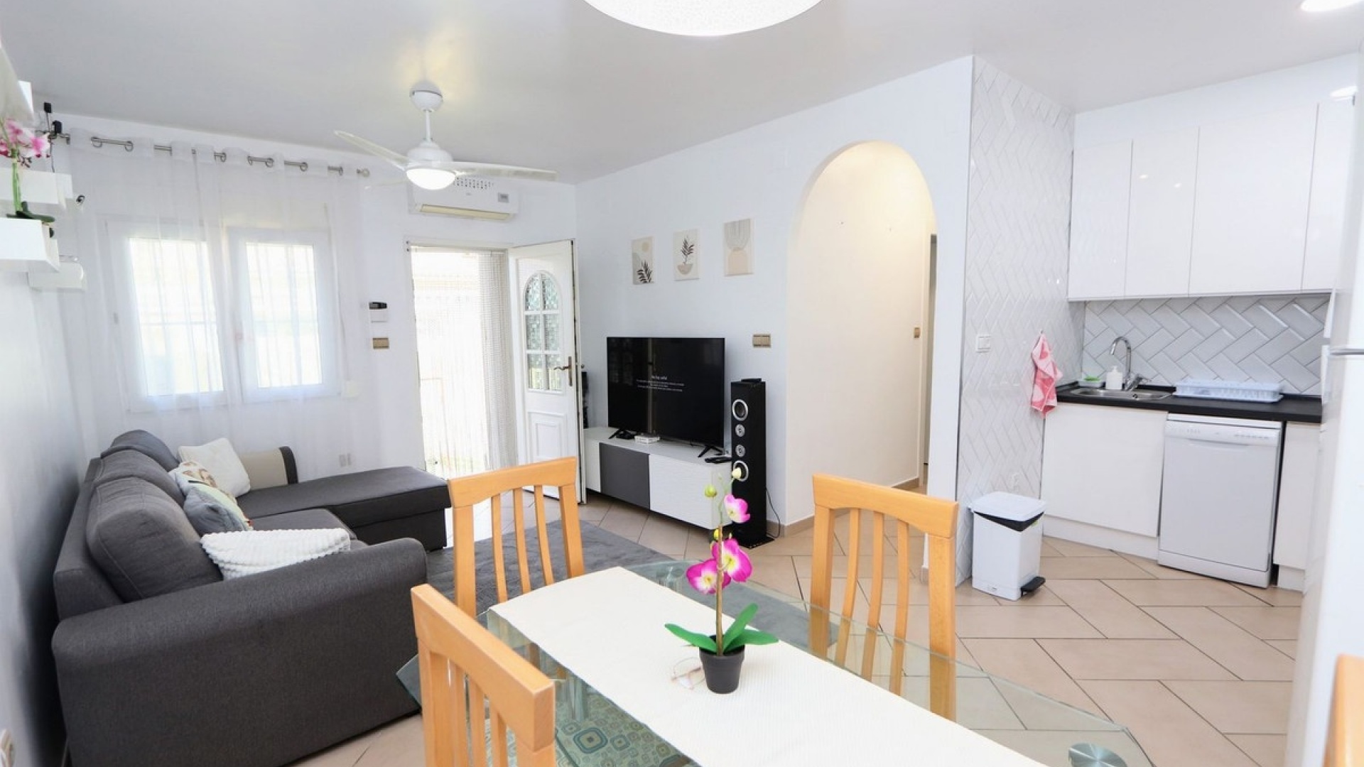 Resale - Villa - Orihuela - La Florida