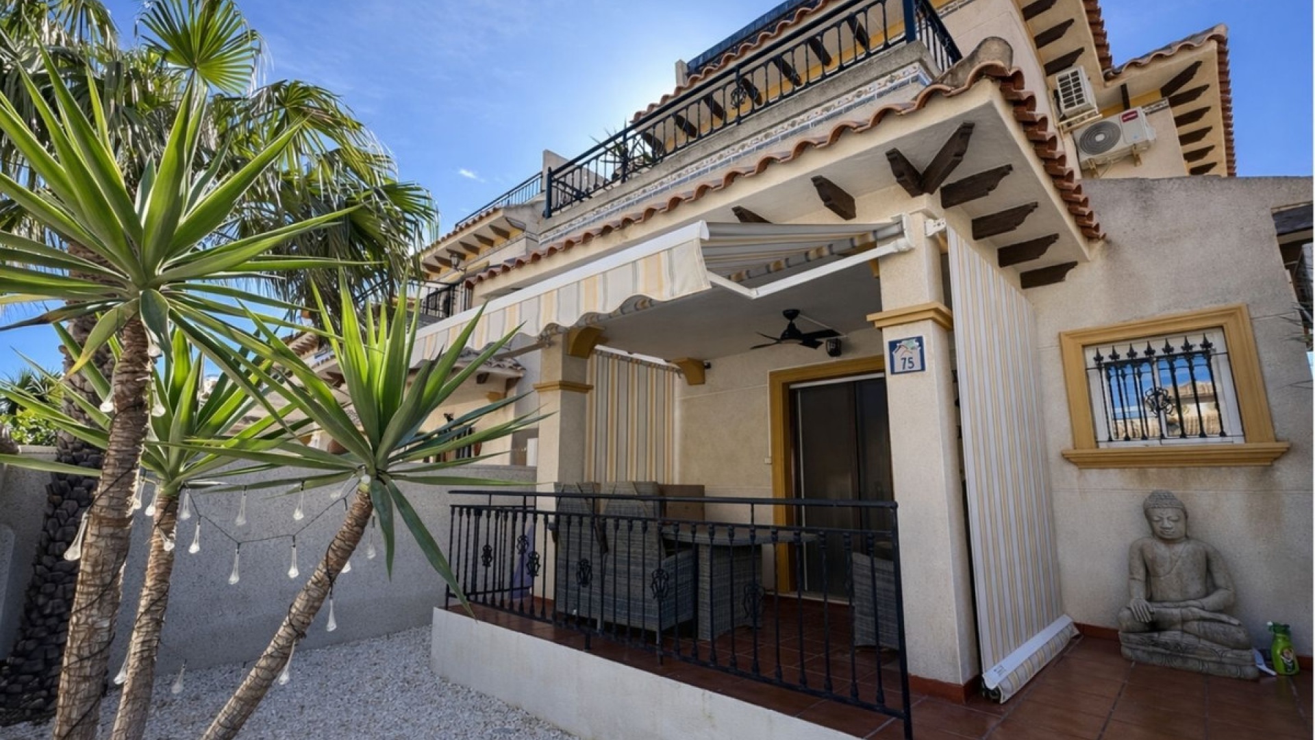 Resale - Villa - Orihuela - La Zenia