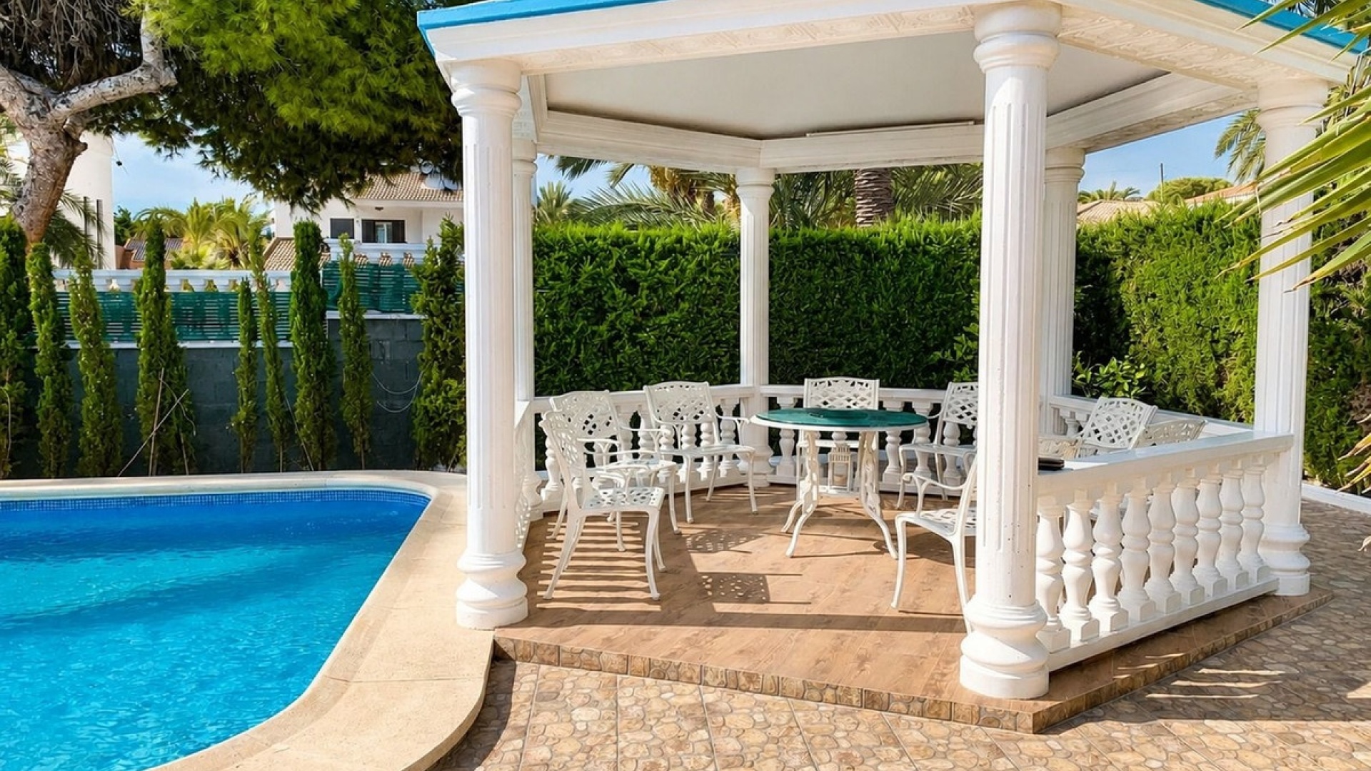Resale - Villa - Orihuela - La Zenia