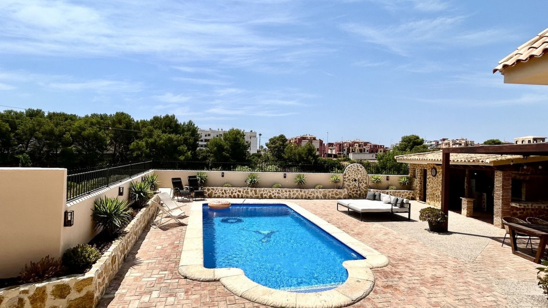 Resale - Villa - Orihuela - La Zenia