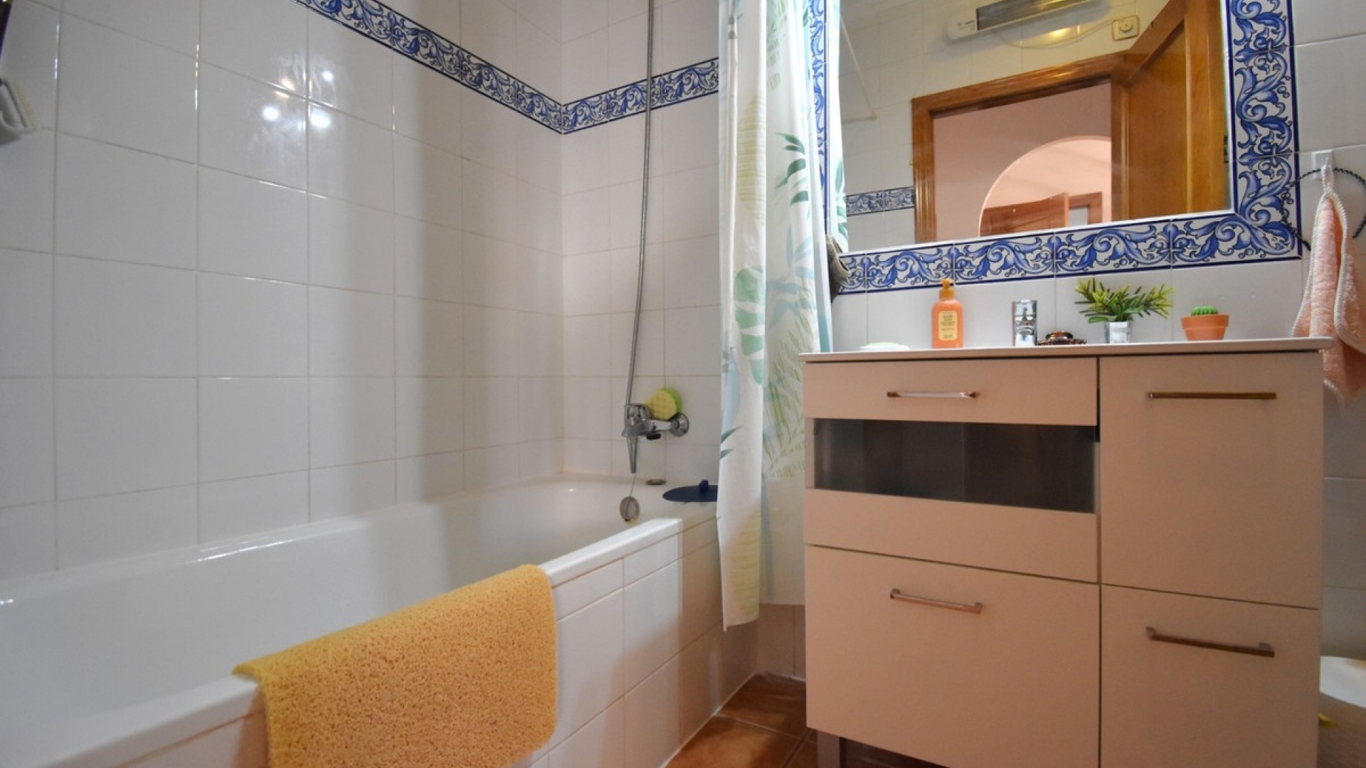 Resale - Villa - Orihuela - La Zenia
