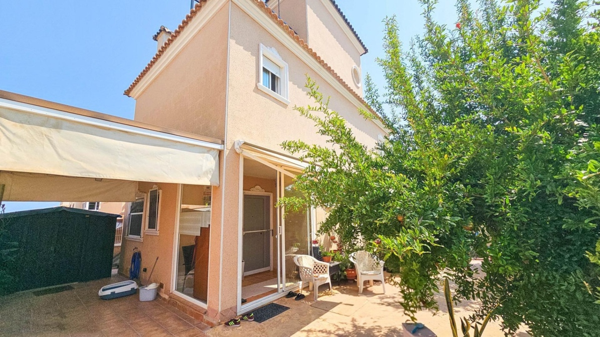 Resale - Villa - Orihuela - La Zenia