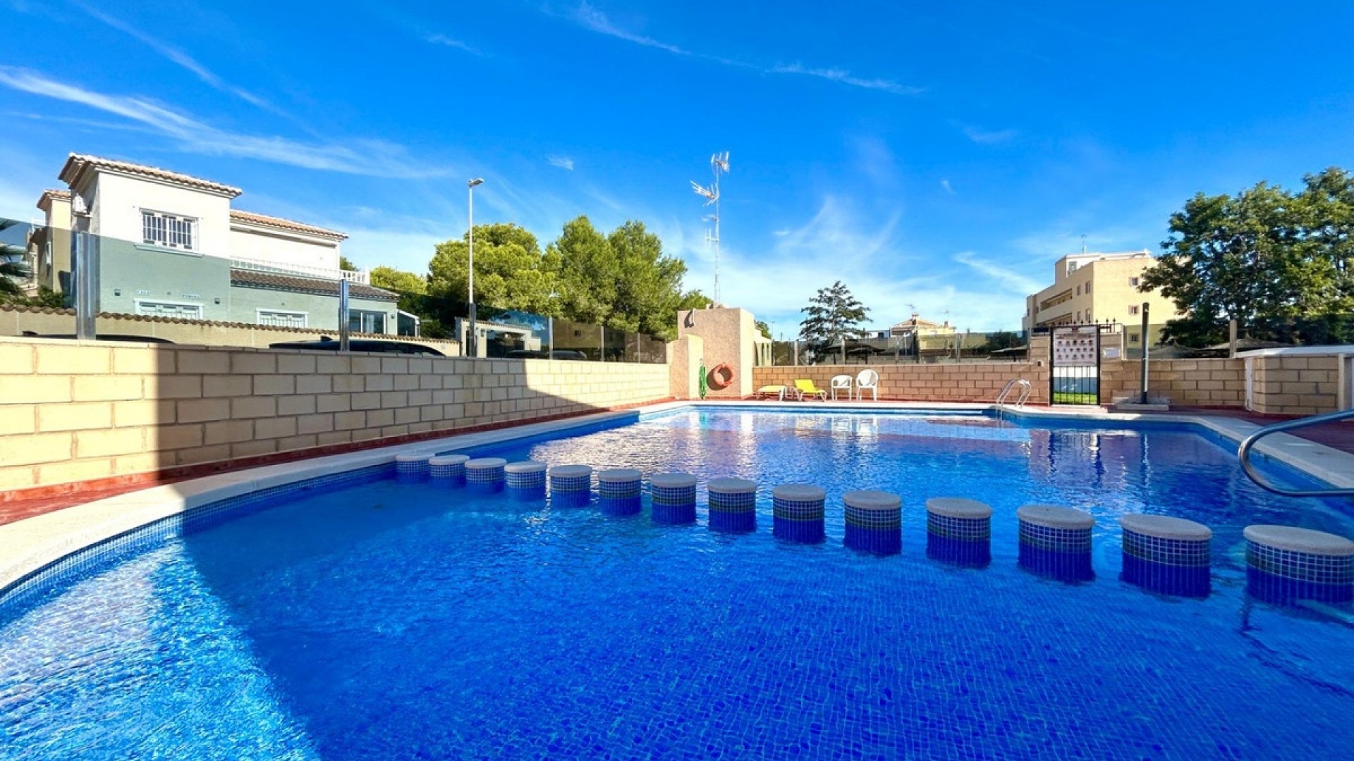 Resale - Villa - Orihuela - Lomas de Don Juan