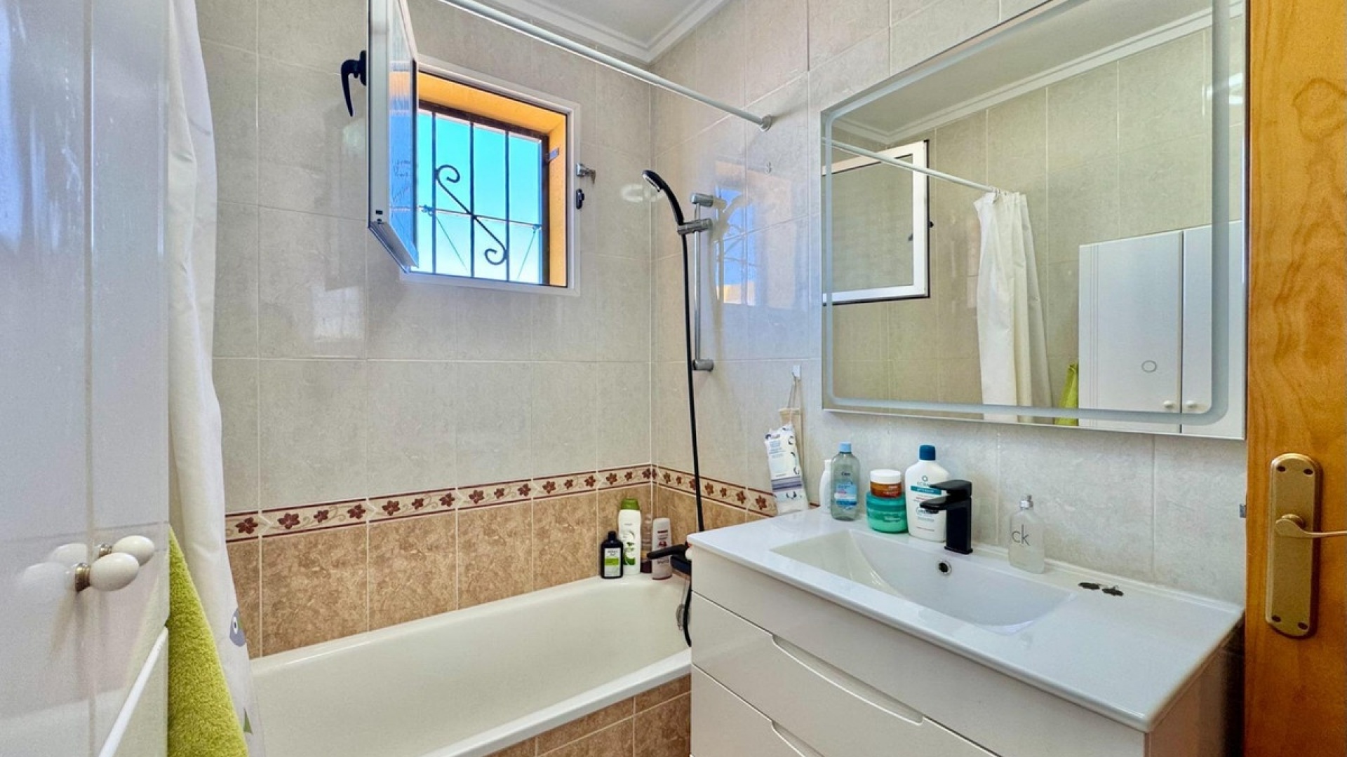 Resale - Villa - Orihuela - Los Altos