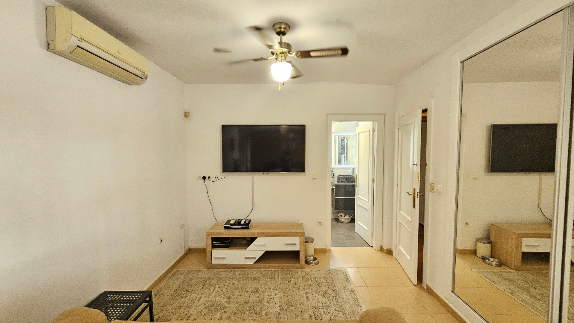 Resale - Villa - Orihuela - Los Desamparados