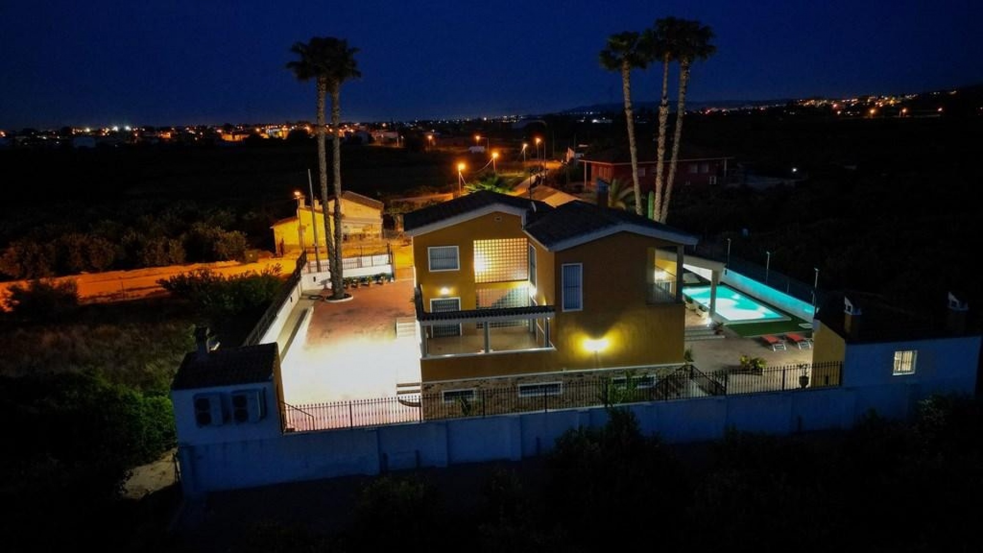 Resale - Villa - Orihuela - Orihuela Centro