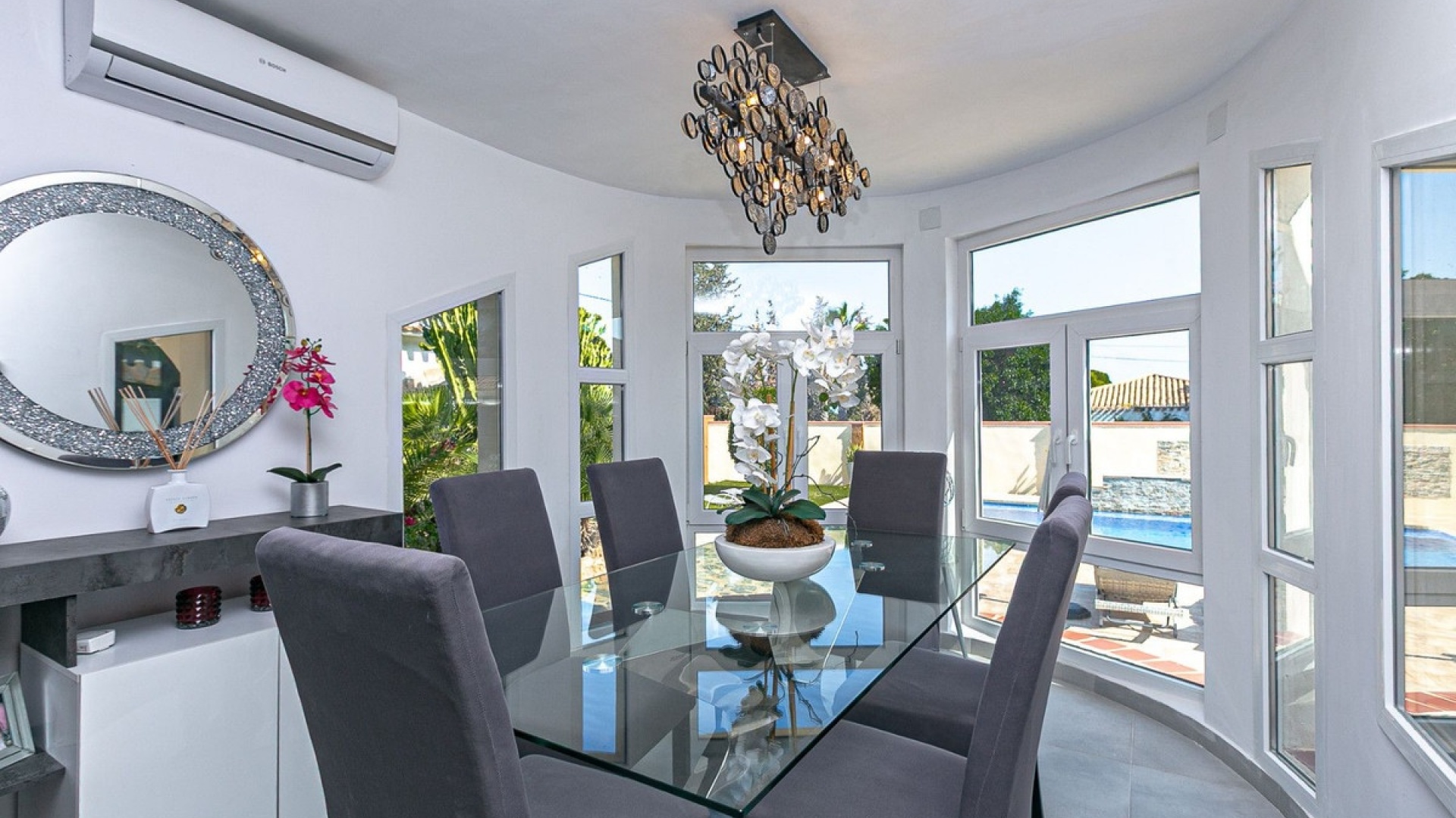 Resale - Villa - Orihuela - Orihuela Costa