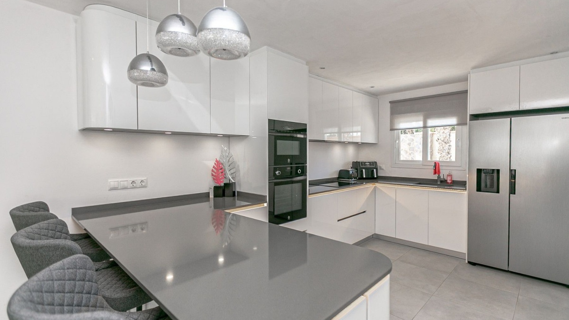 Resale - Villa - Orihuela - Orihuela Costa