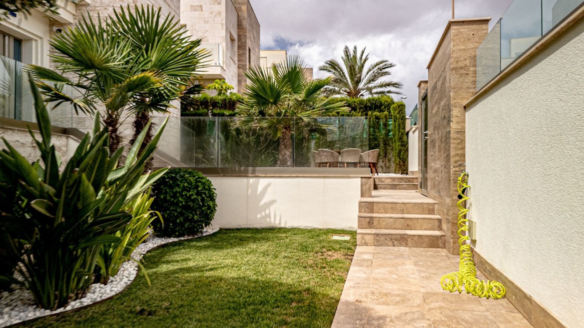 Resale - Villa - Orihuela - Orihuela Costa