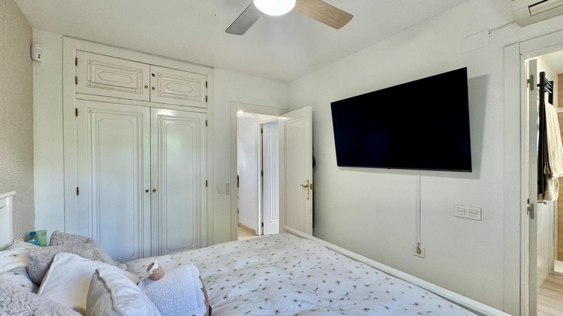 Resale - Villa - Orihuela - Orihuela Costa