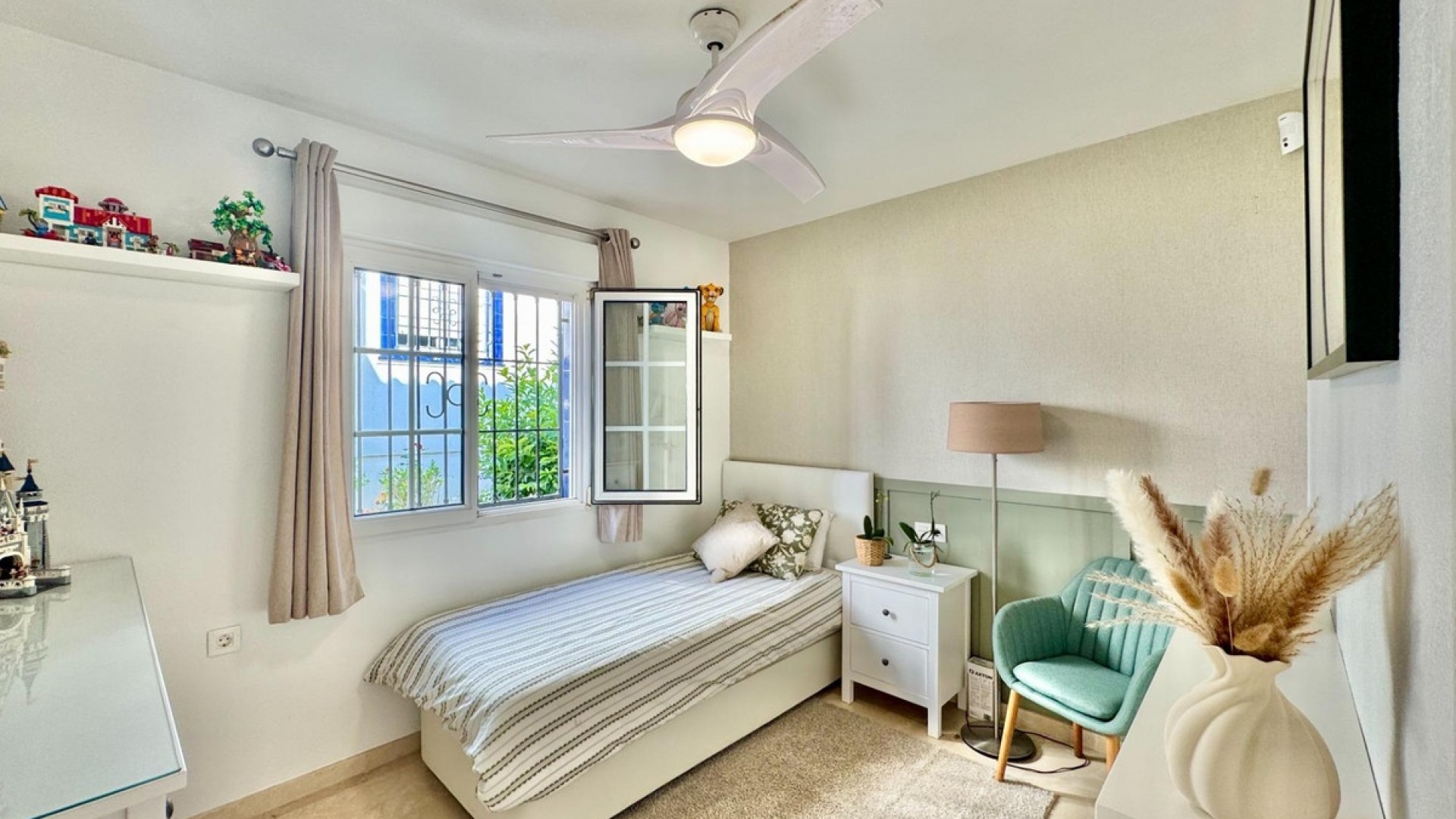 Resale - Villa - Orihuela - Orihuela Costa