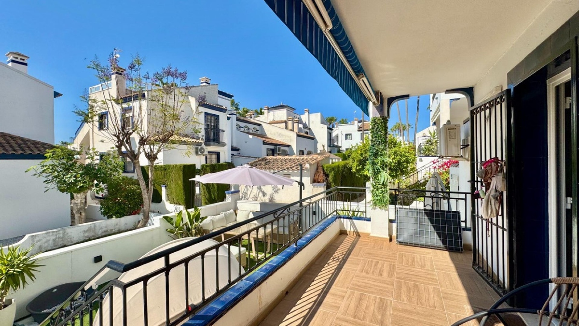 Resale - Villa - Orihuela - Orihuela Costa