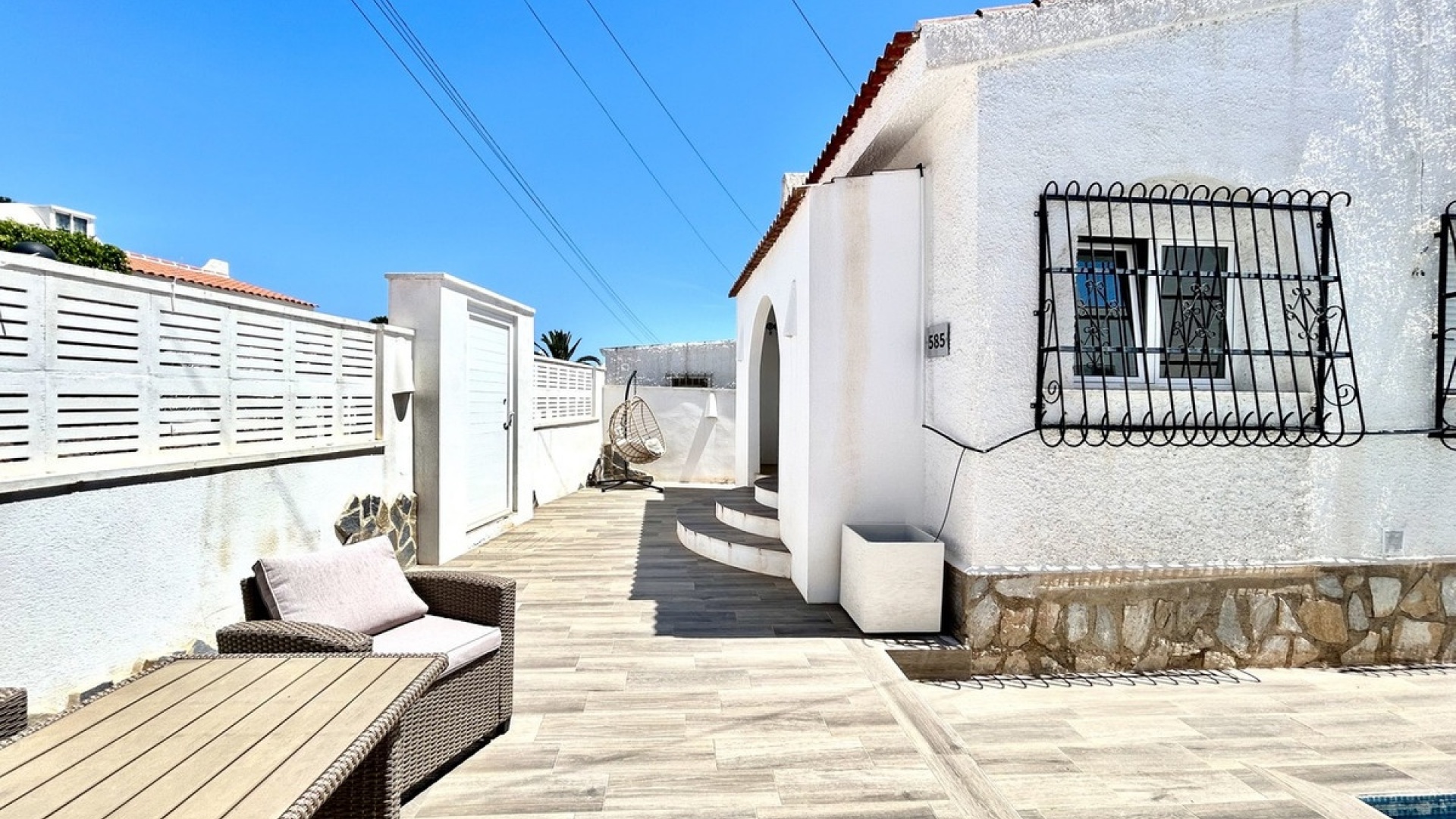 Resale - Villa - Orihuela - Orihuela Costa