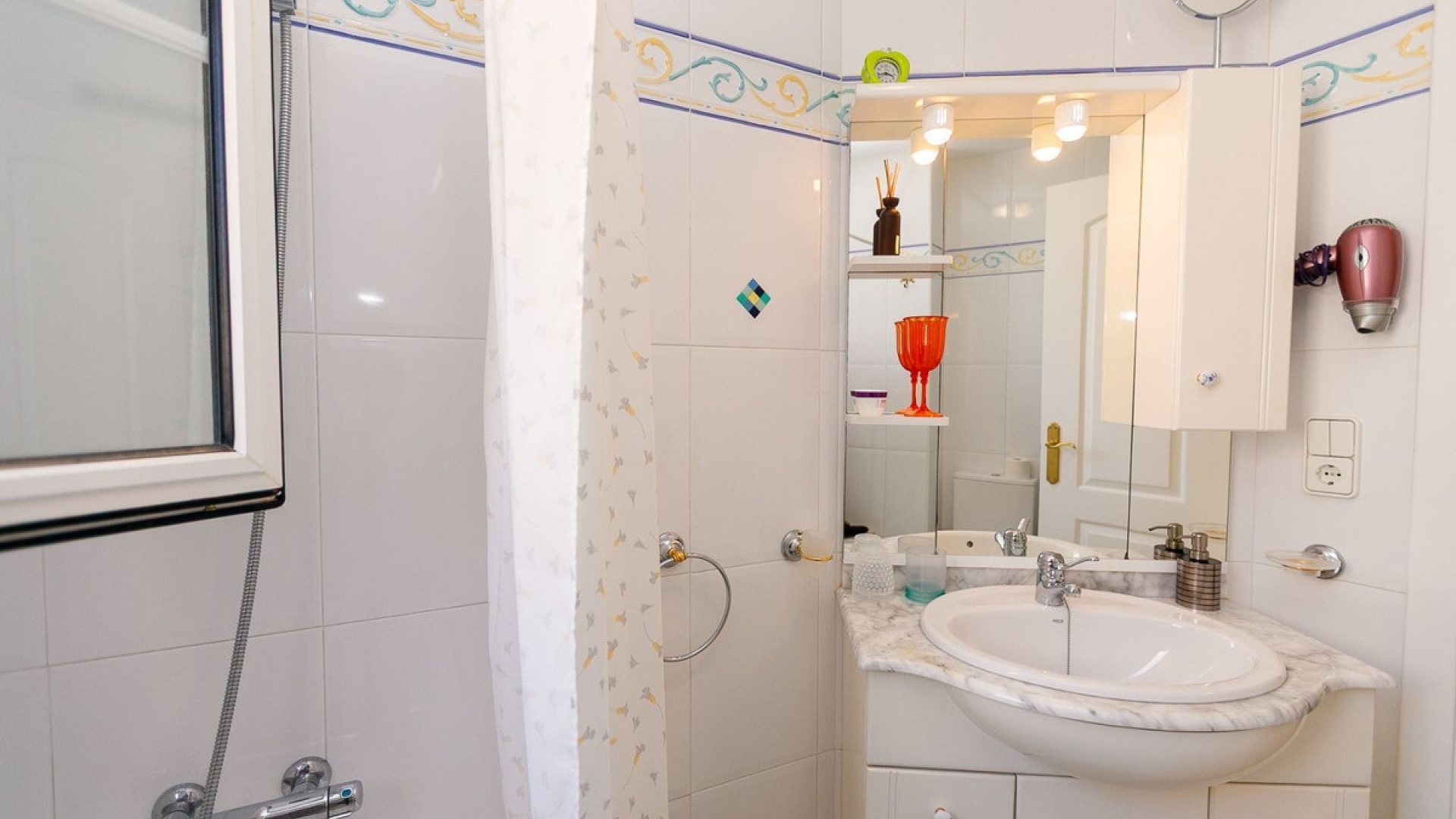 Resale - Villa - Orihuela - Orihuela Costa