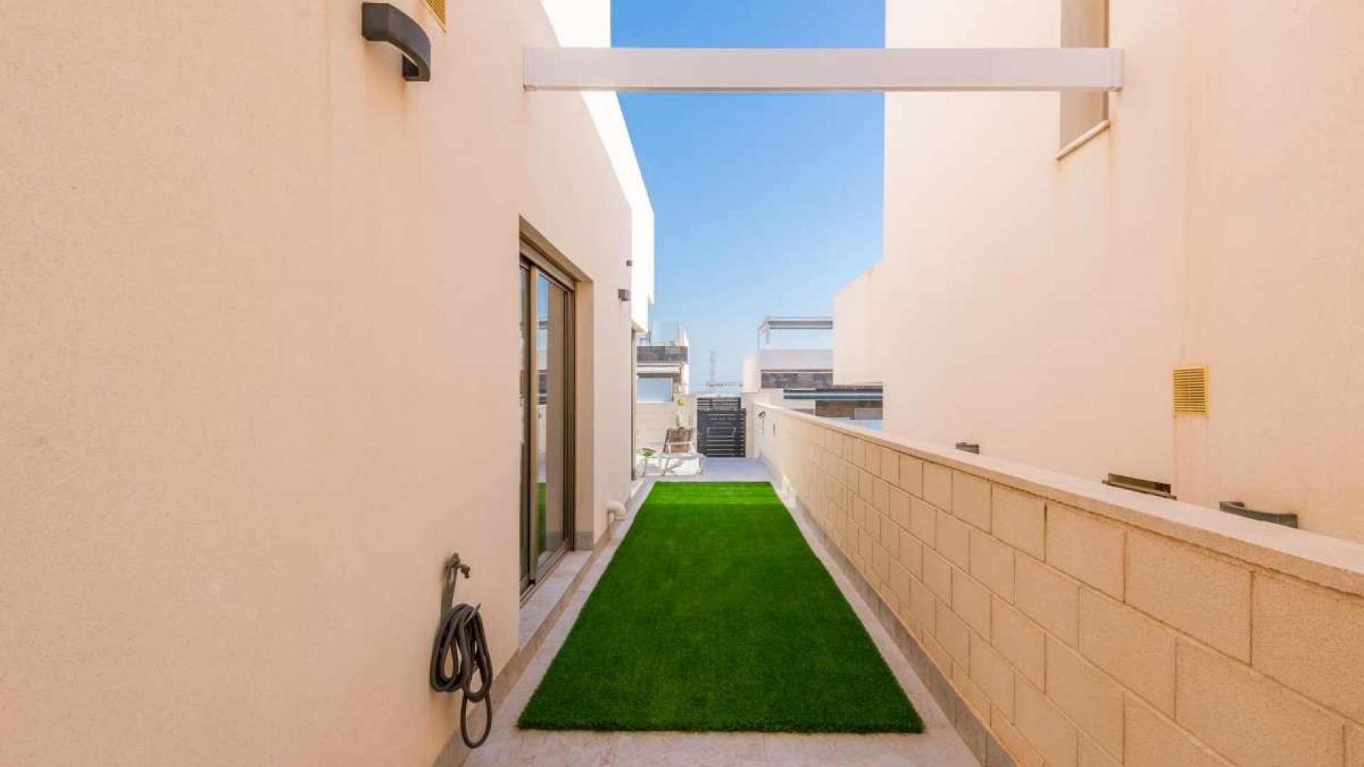 Resale - Villa - Orihuela - Orihuela Costa