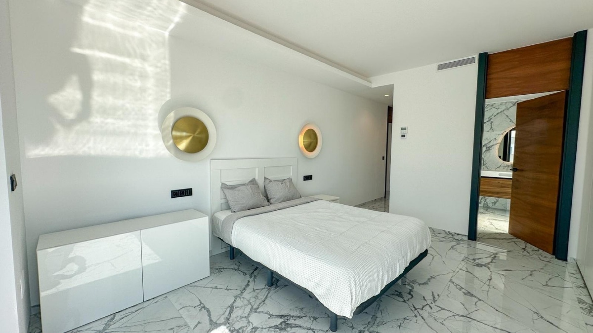 Resale - Villa - Orihuela - Orihuela Costa