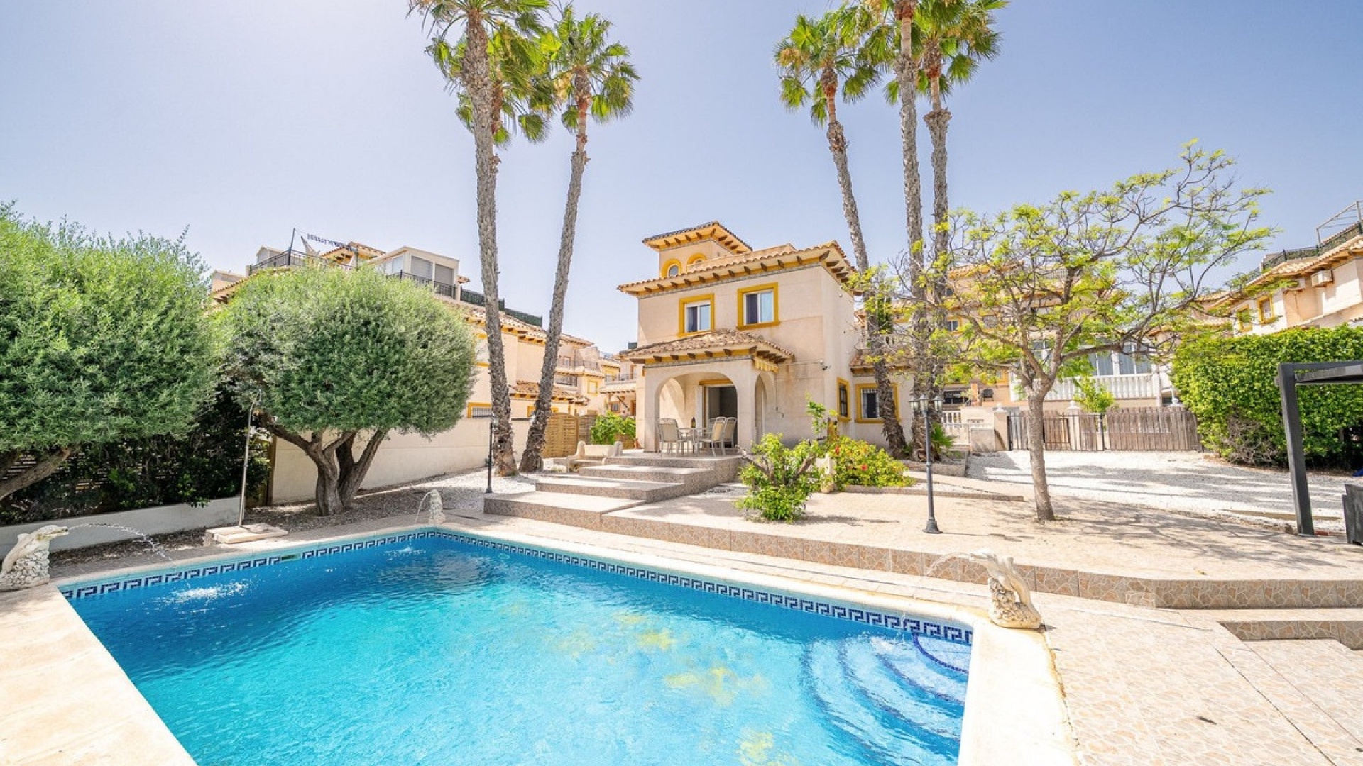 Resale - Villa - Orihuela - Orihuela Costa