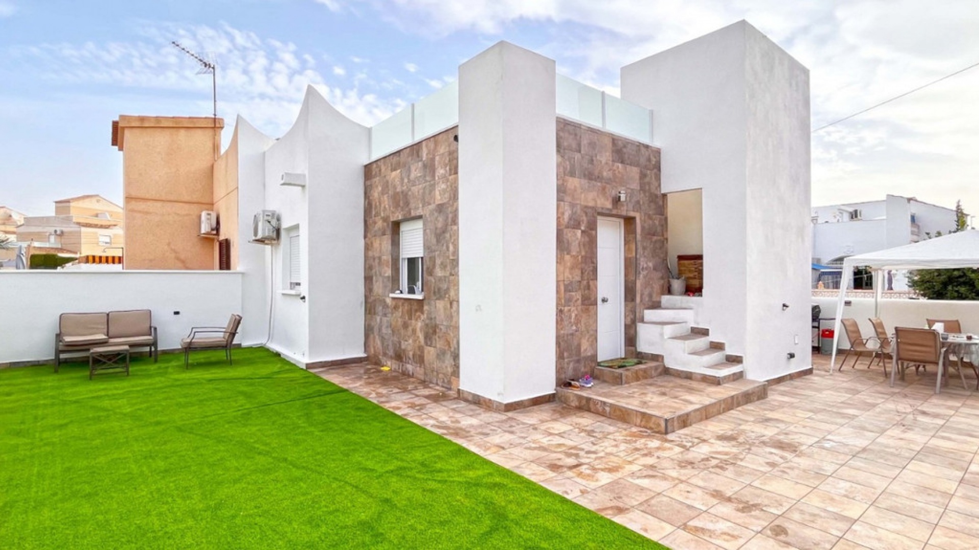 Resale - Villa - Orihuela - Playa Flamenca