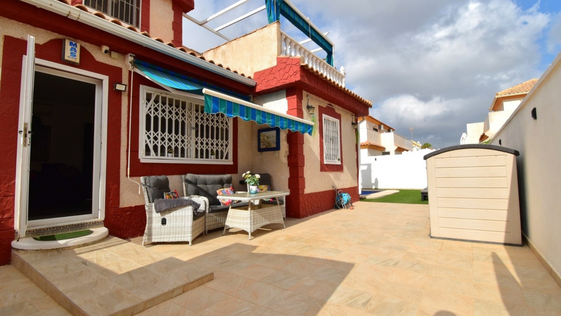Resale - Villa - Orihuela - Playa Flamenca