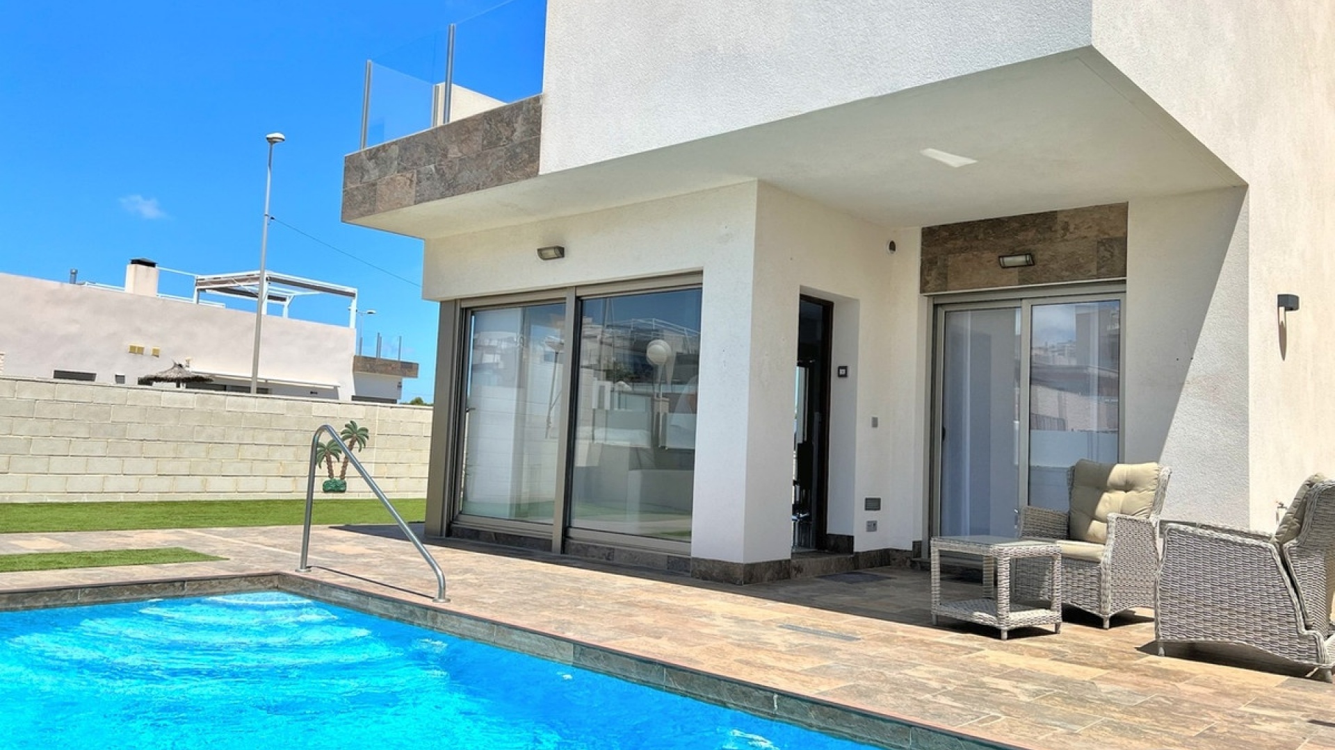 Resale - Villa - Orihuela - Punta Prima