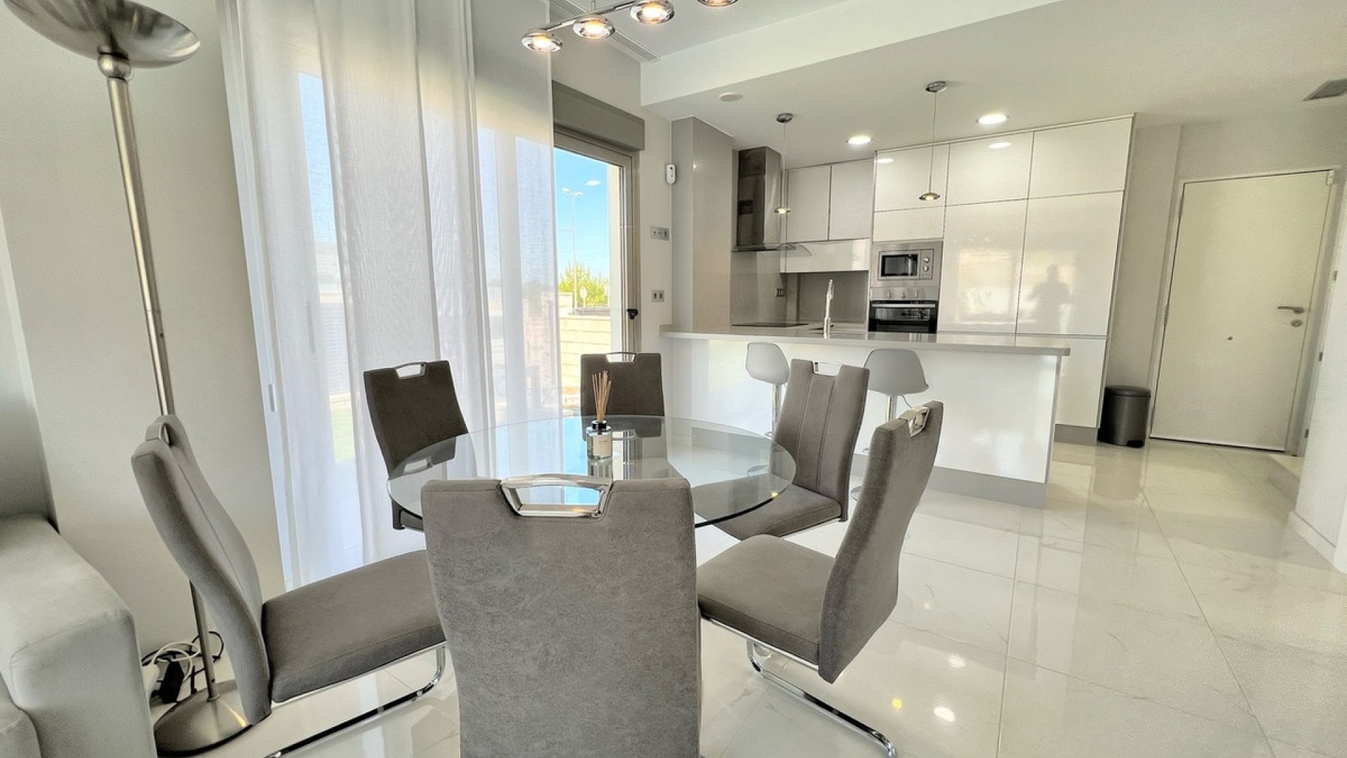 Resale - Villa - Orihuela - Punta Prima