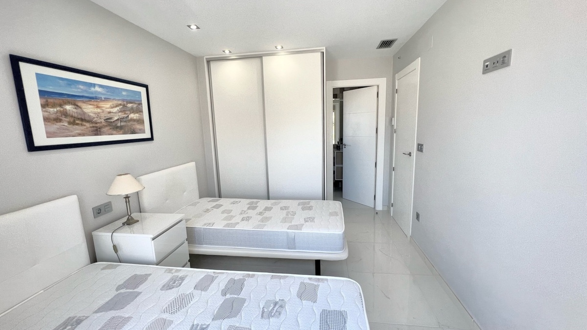 Resale - Villa - Orihuela - Punta Prima