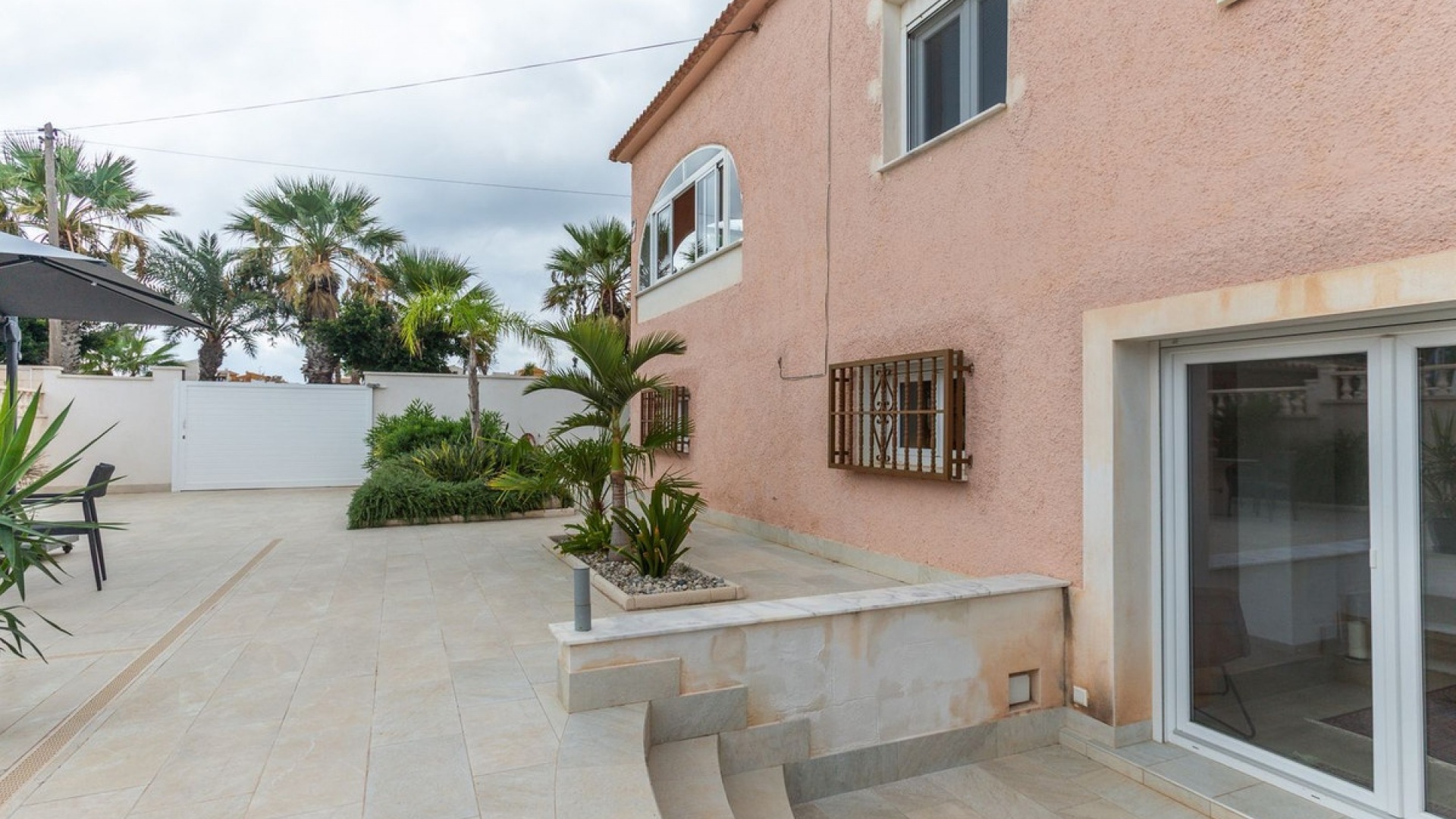 Resale - Villa - Orihuela - Punta Prima