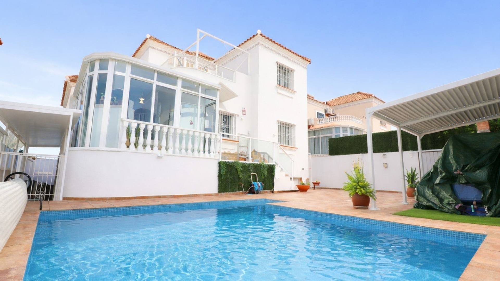 Resale - Villa - Orihuela - Villamartin