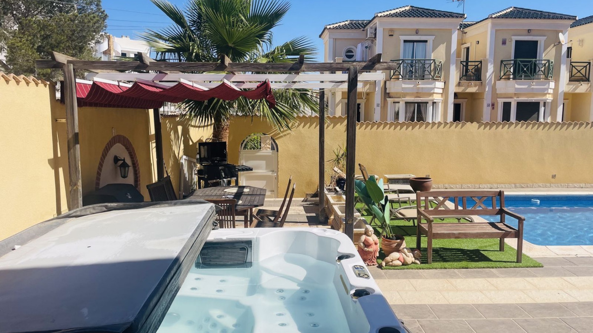 Resale - Villa - Orihuela - Villamartin