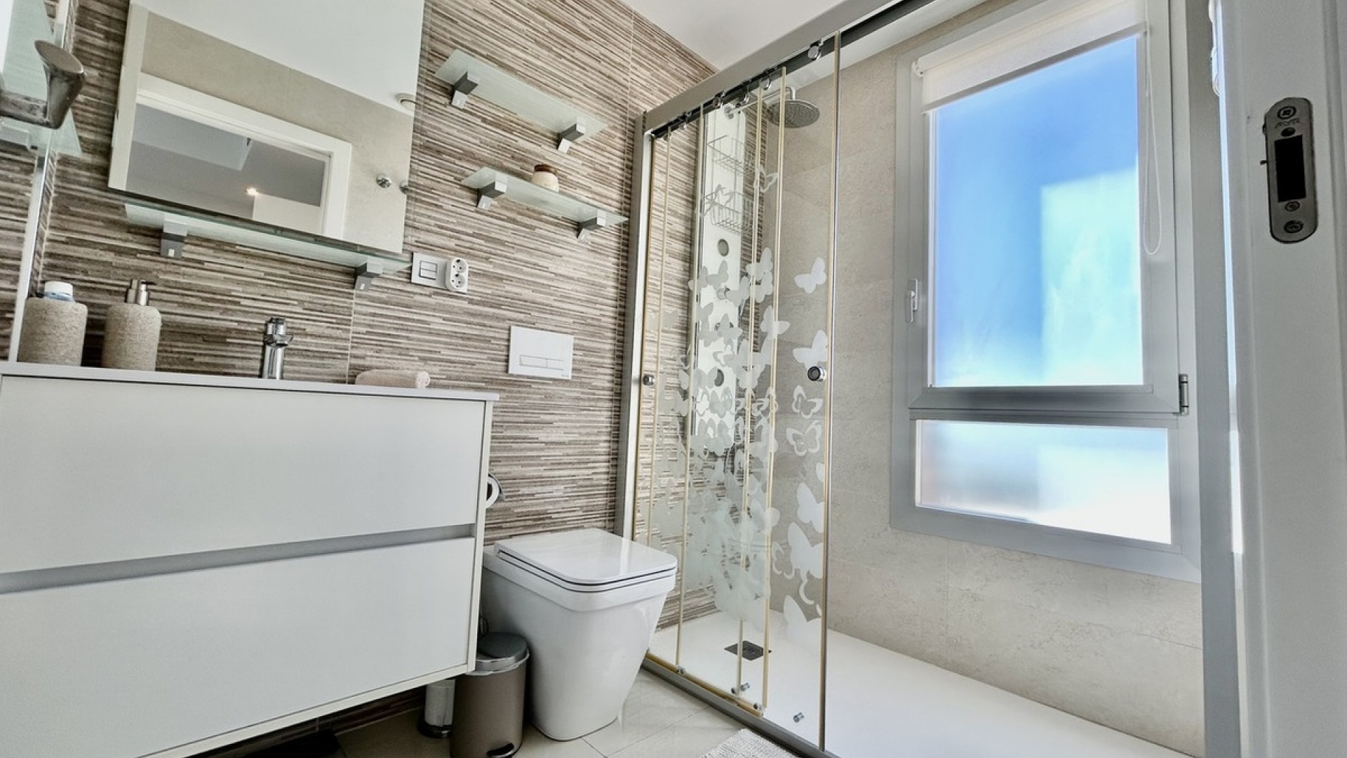 Resale - Villa - Orihuela - Villamartin