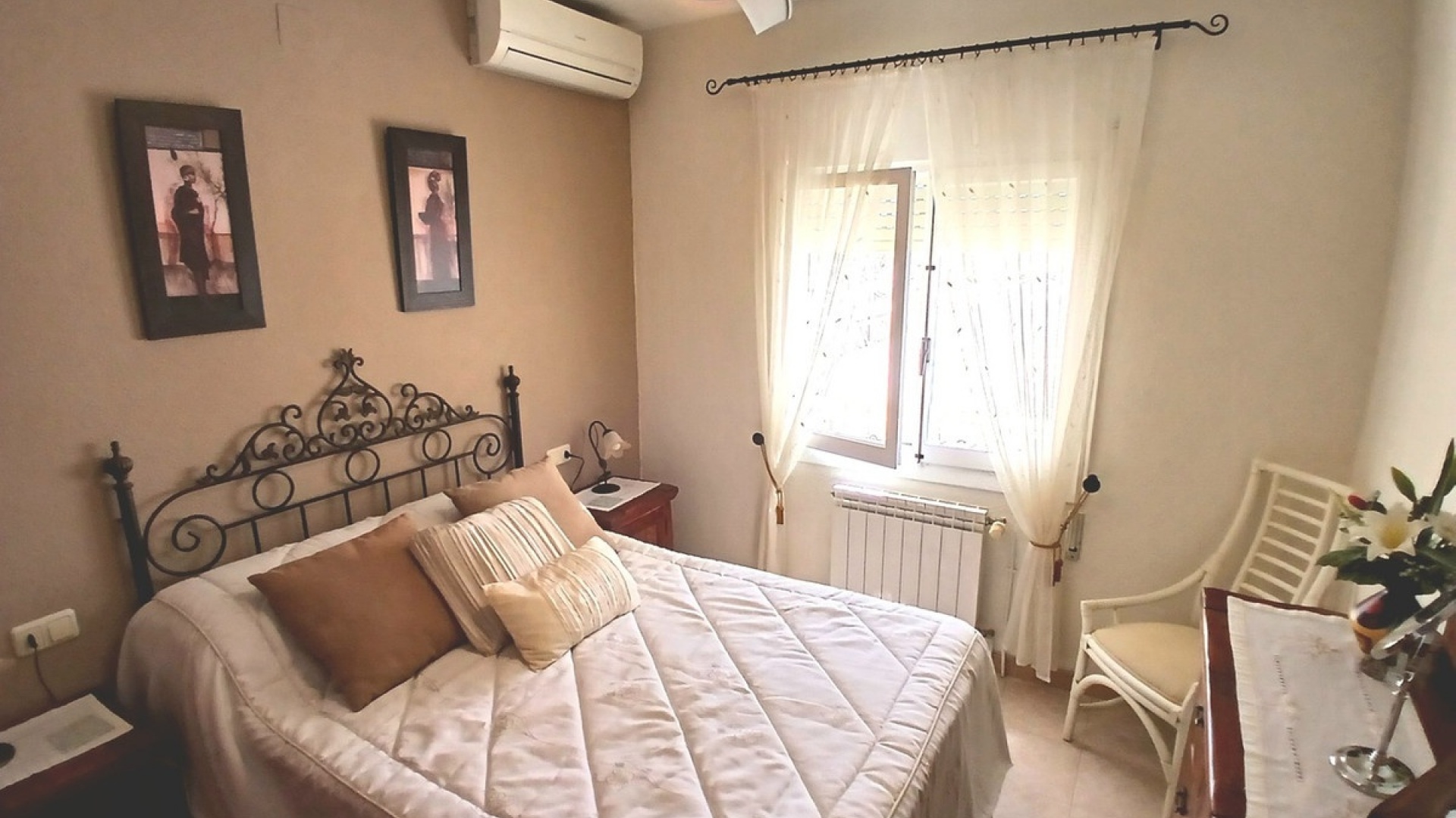 Resale - Villa - Orihuela - Villamartin