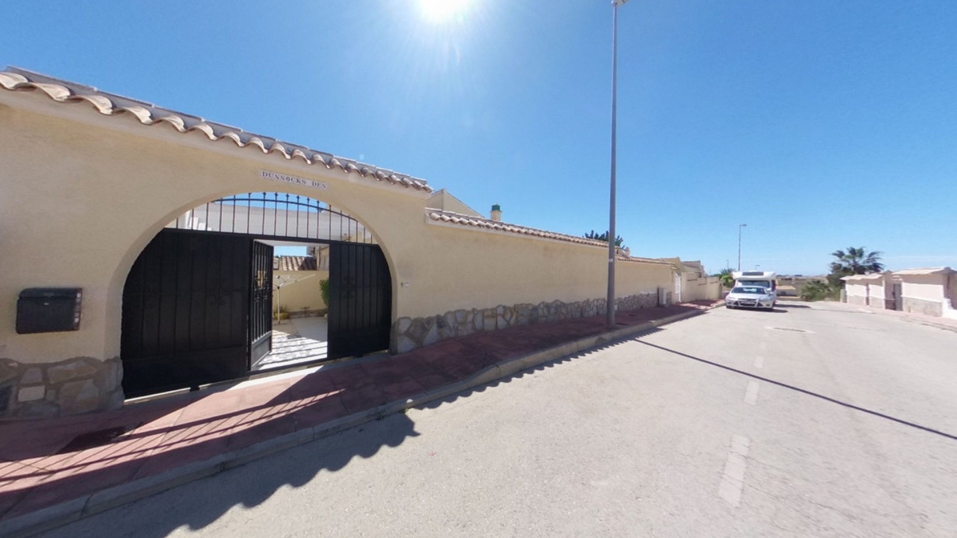 Resale - Villa - Orihuela - Villamartin