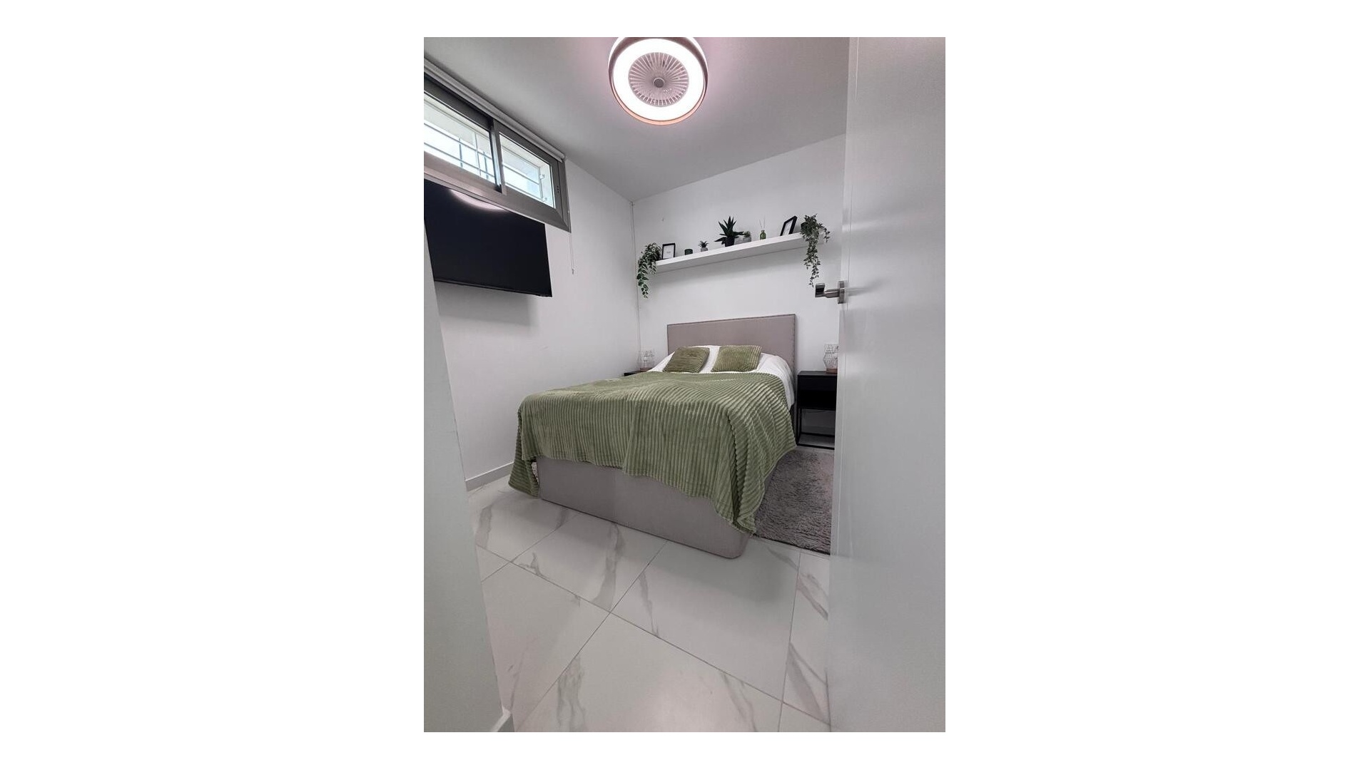 Resale - Villa - Orihuela - Villamartin