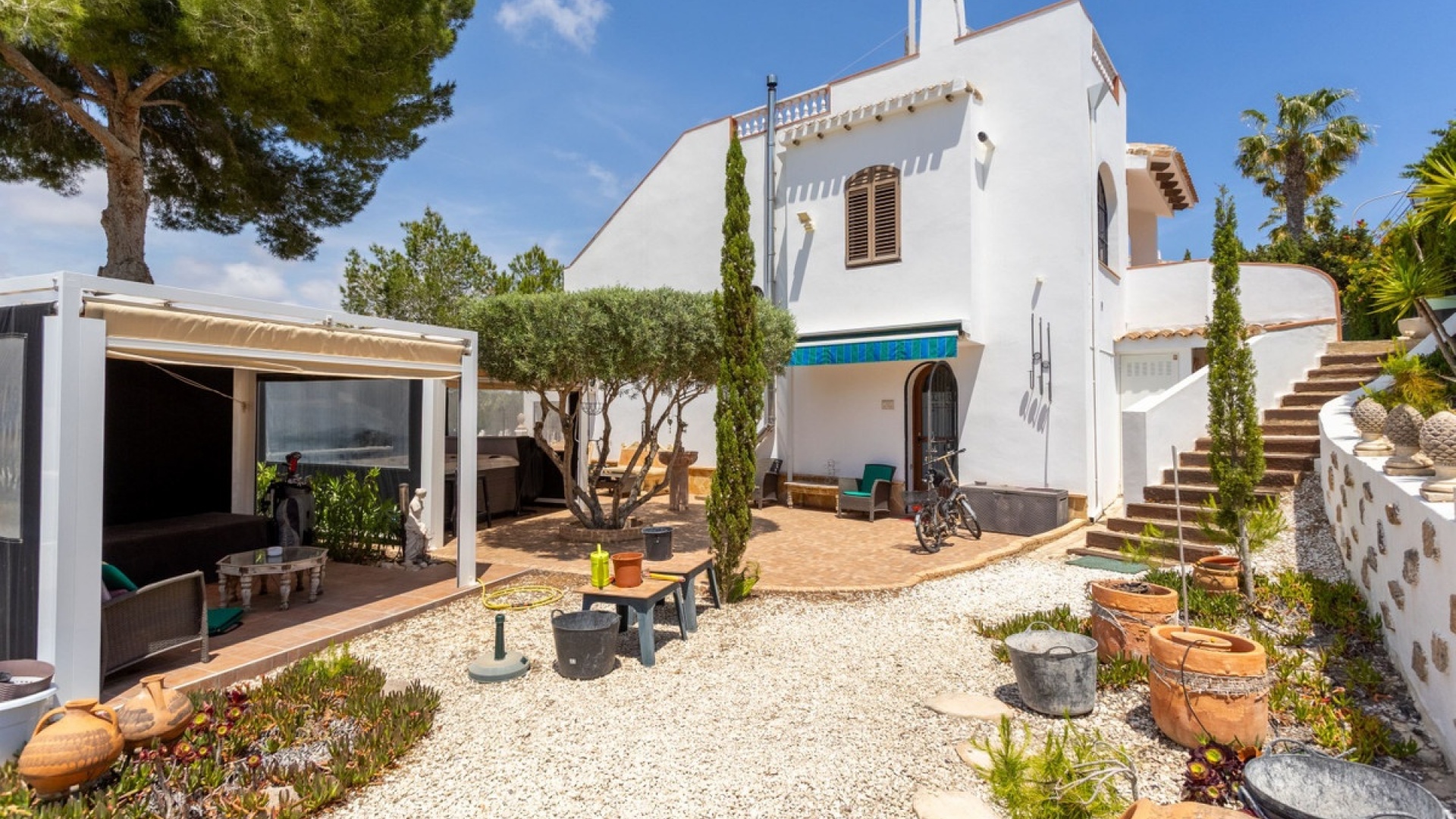 Resale - Villa - Orihuela - Villamartin