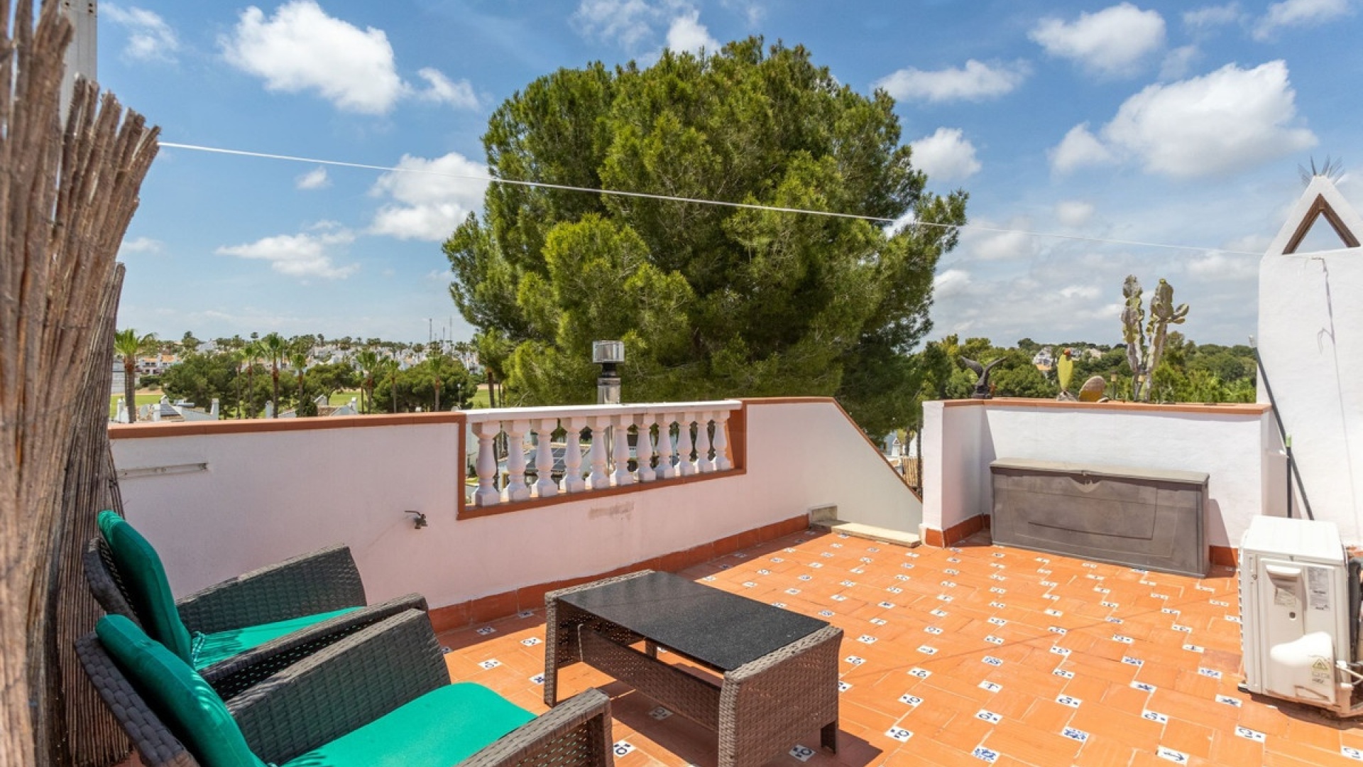 Resale - Villa - Orihuela - Villamartin